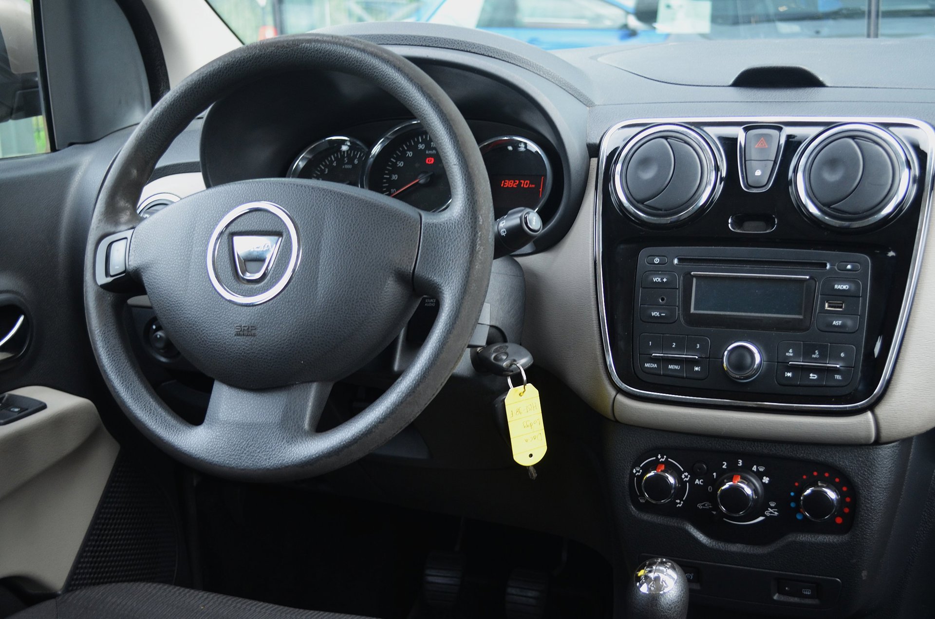 Foto van Dacia Lodgy