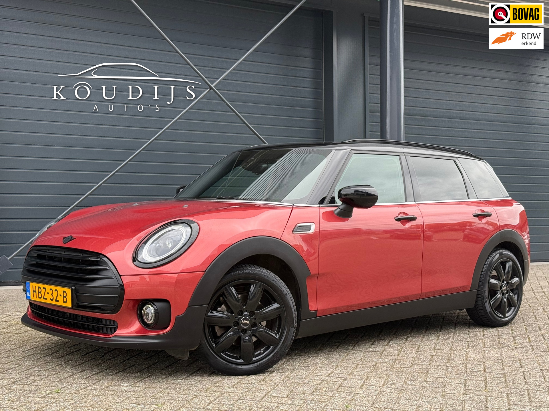 Mini Clubman 1.5 Cooper Essential, Leder, Comfort pack, Excitement pack, Stoel/stuur verwarming 2021 - voorkant