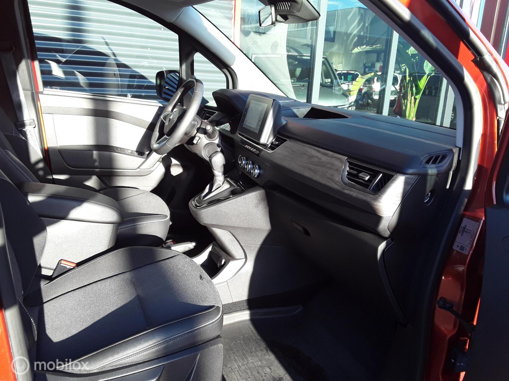 Foto van Renault Kangoo 1.3 Tce 130