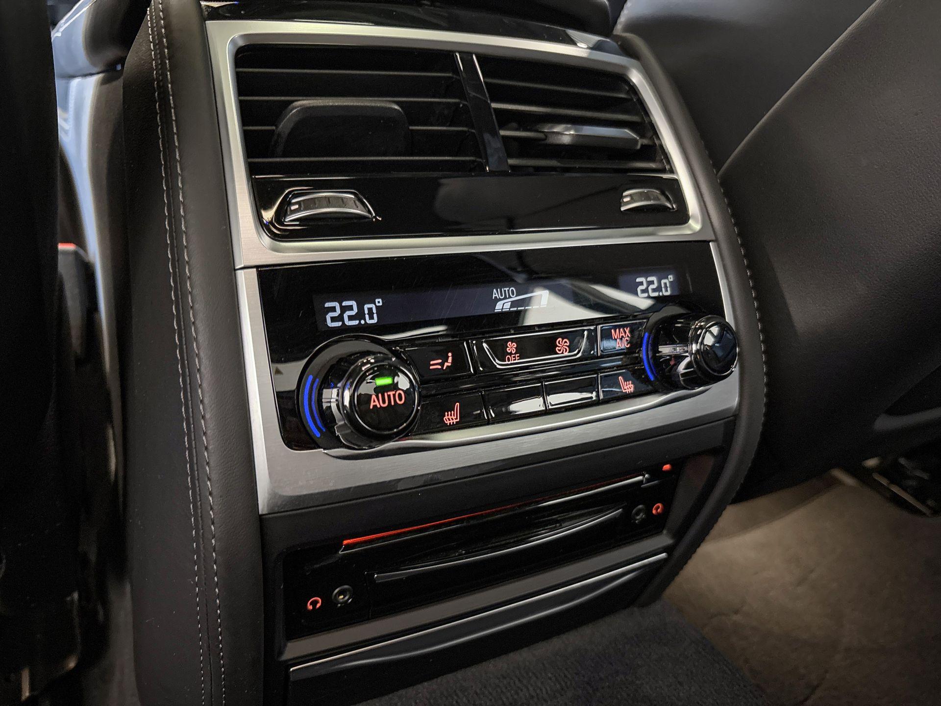 Foto van BMW 750i xDrive