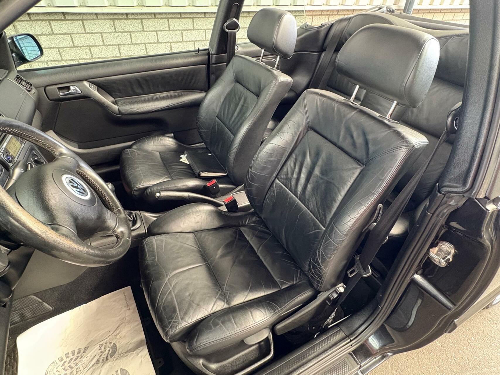 Foto van Volkswagen Golf Cabrio