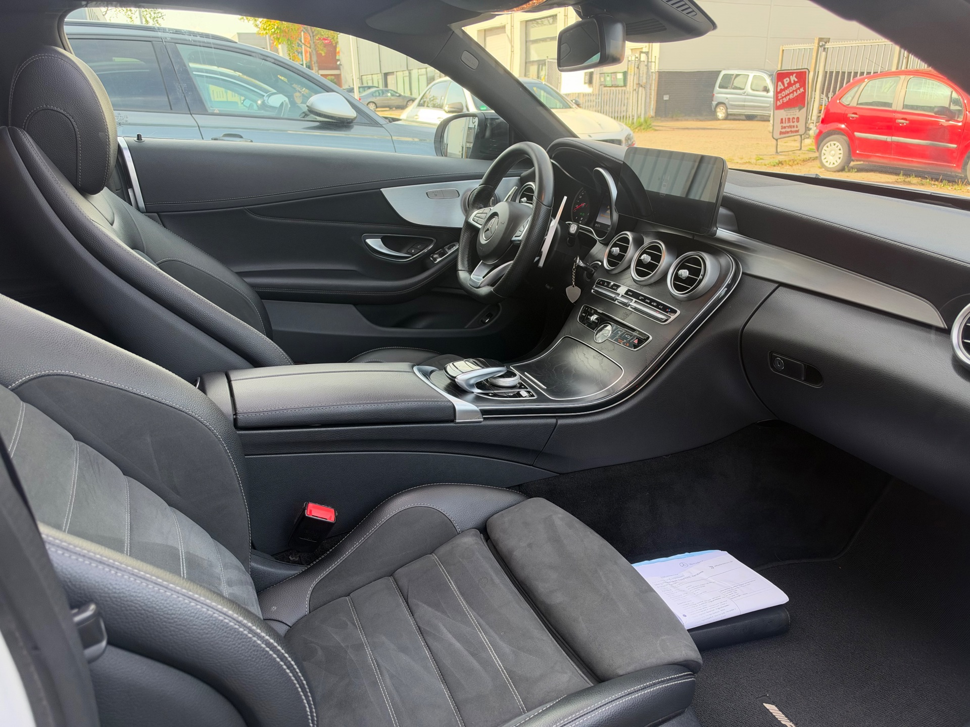 Foto van Mercedes-Benz C 200