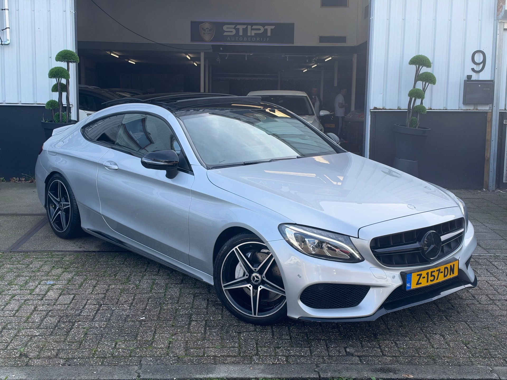 Foto van Mercedes-Benz C 200