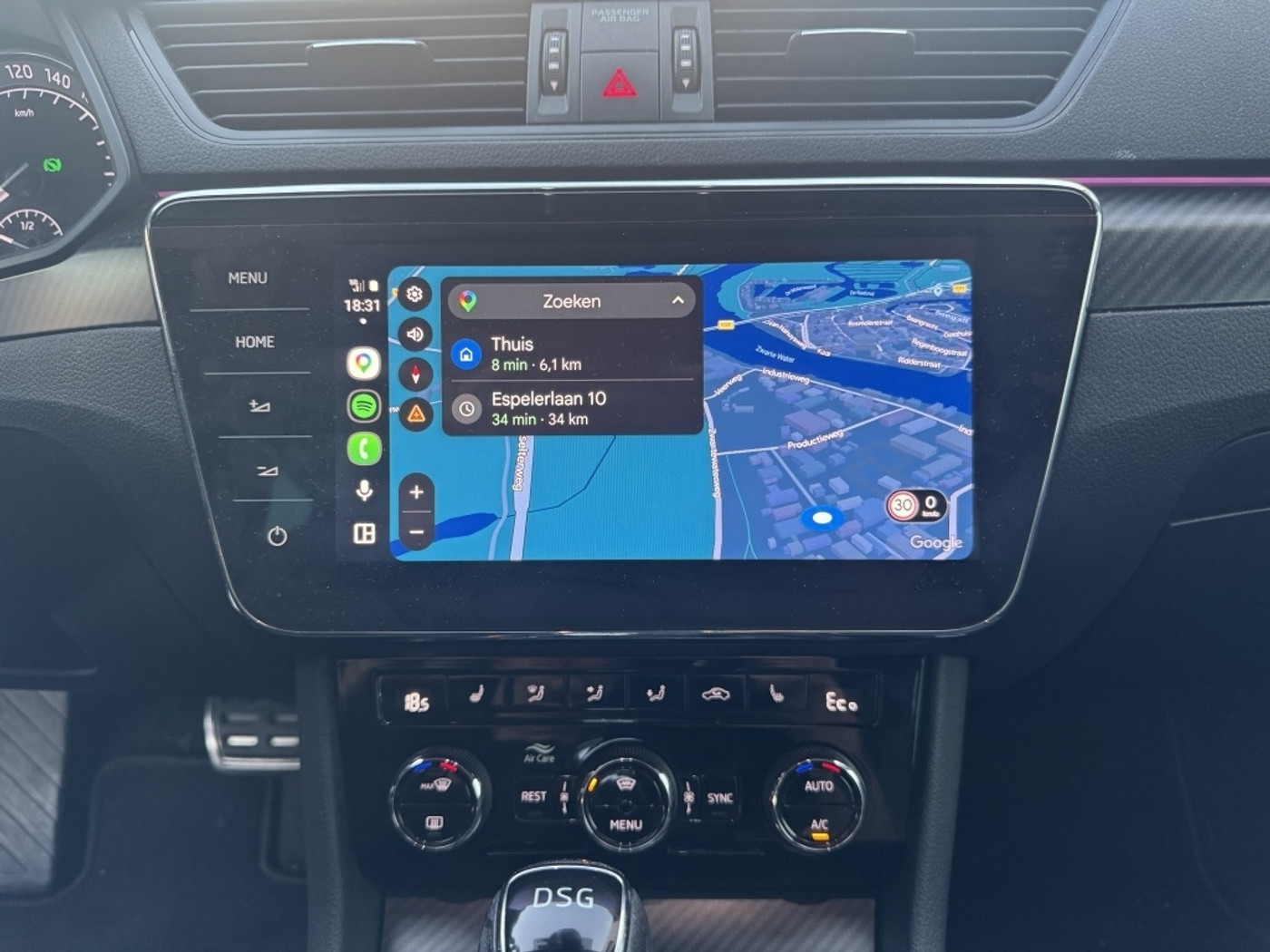 Foto van Skoda Superb Combi