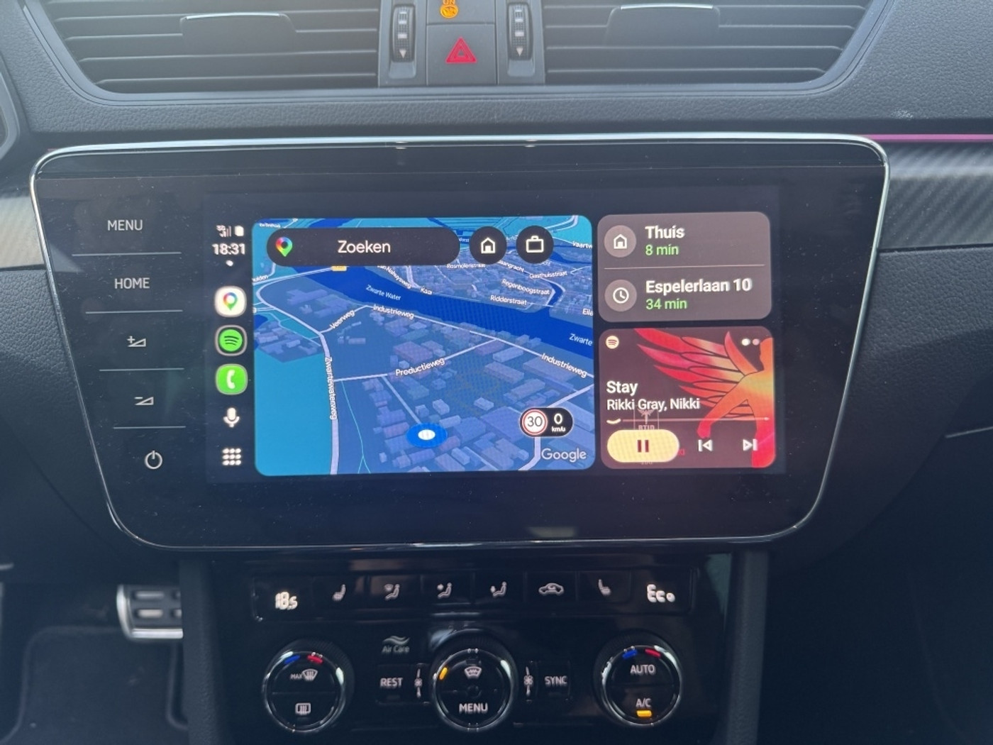 Foto van Skoda Superb Combi