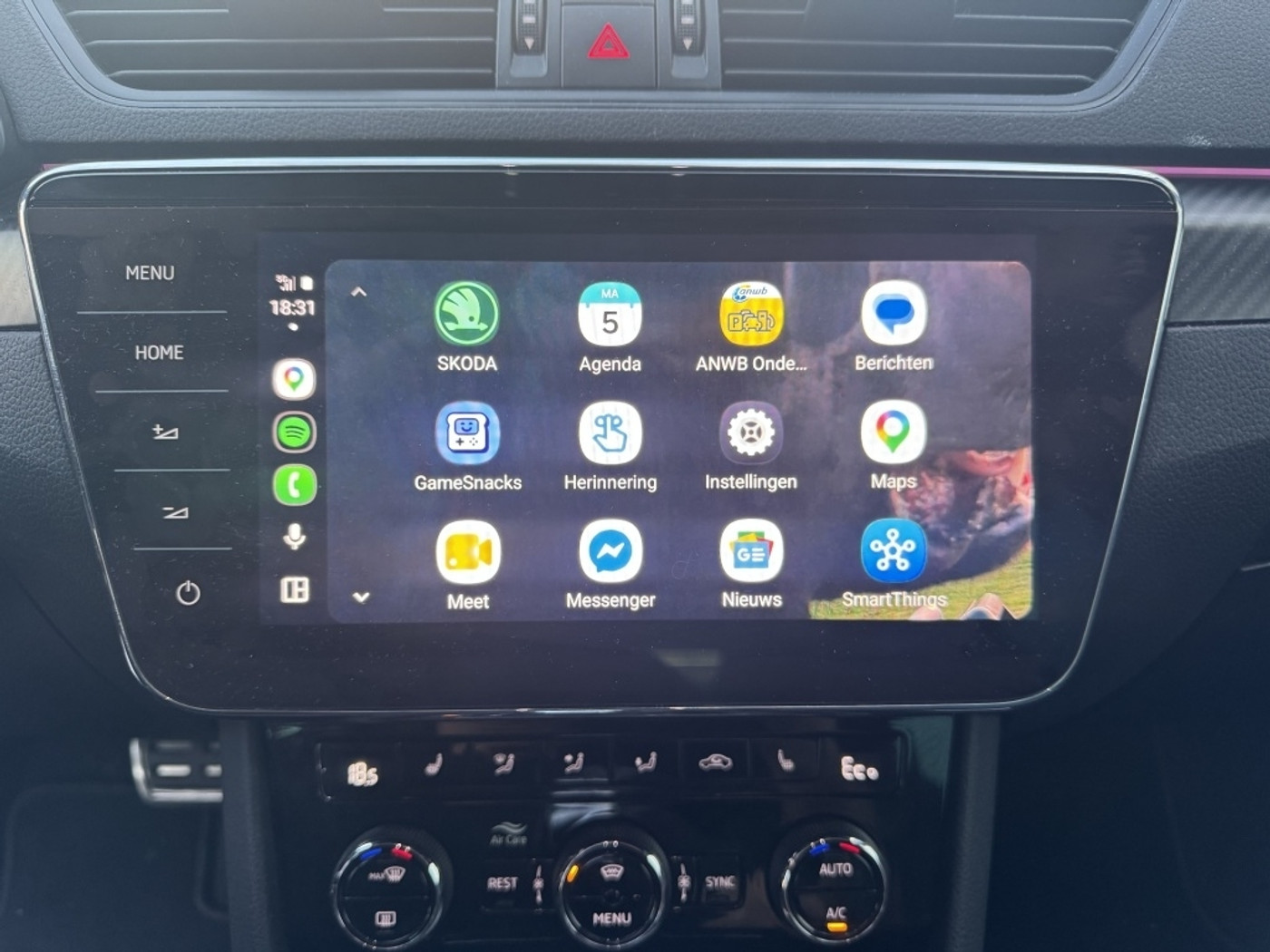 Foto van Skoda Superb Combi