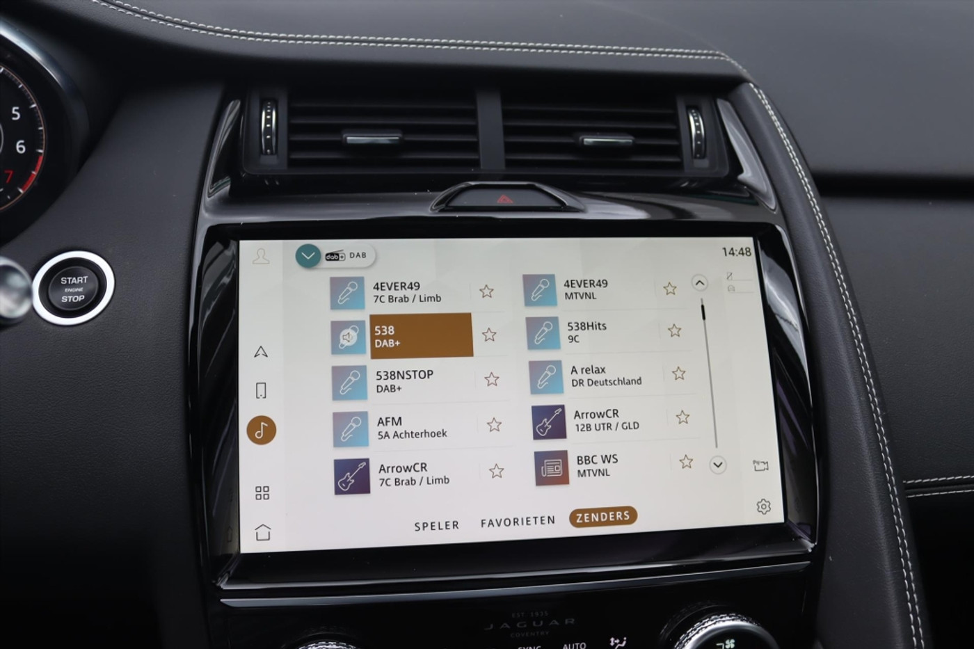 Foto van Jaguar E-pace