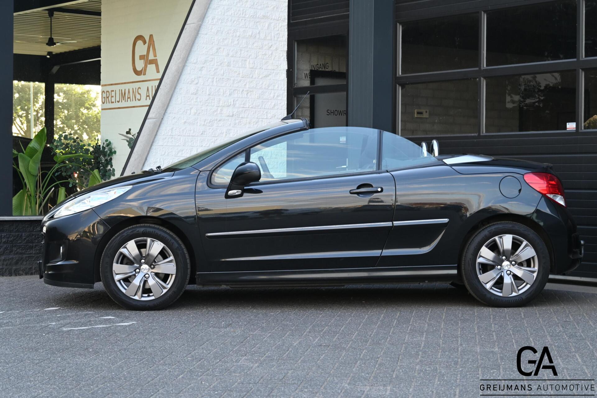 Peugeot 207 CC 1.6 VTi Roland Garros 2012 - voorkant