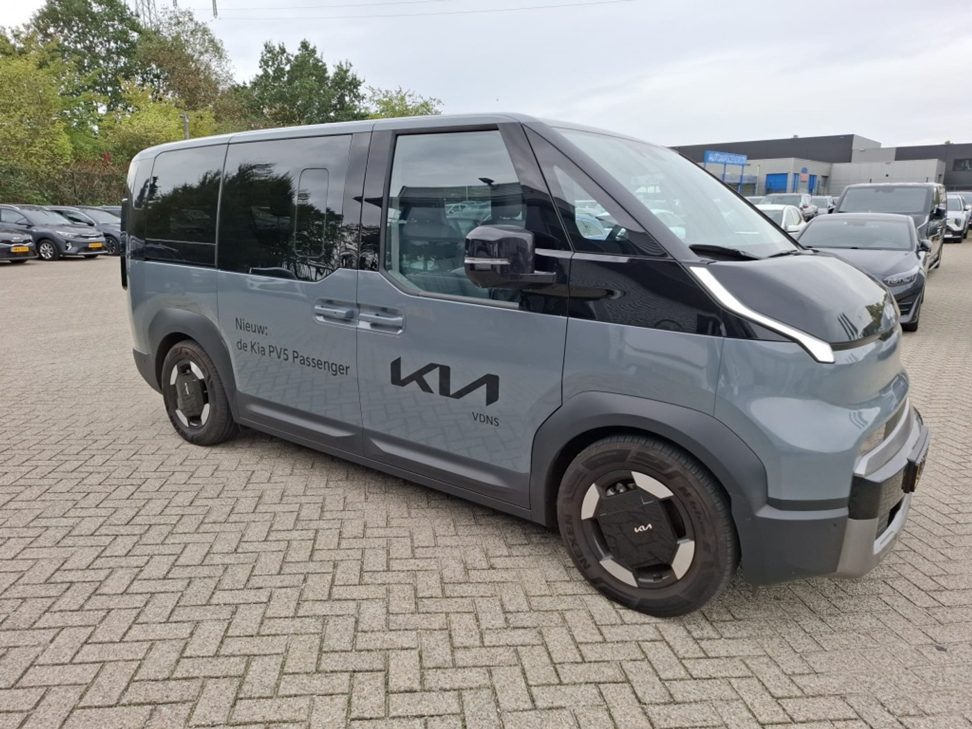 Foto van Kia Pv5 Passenger