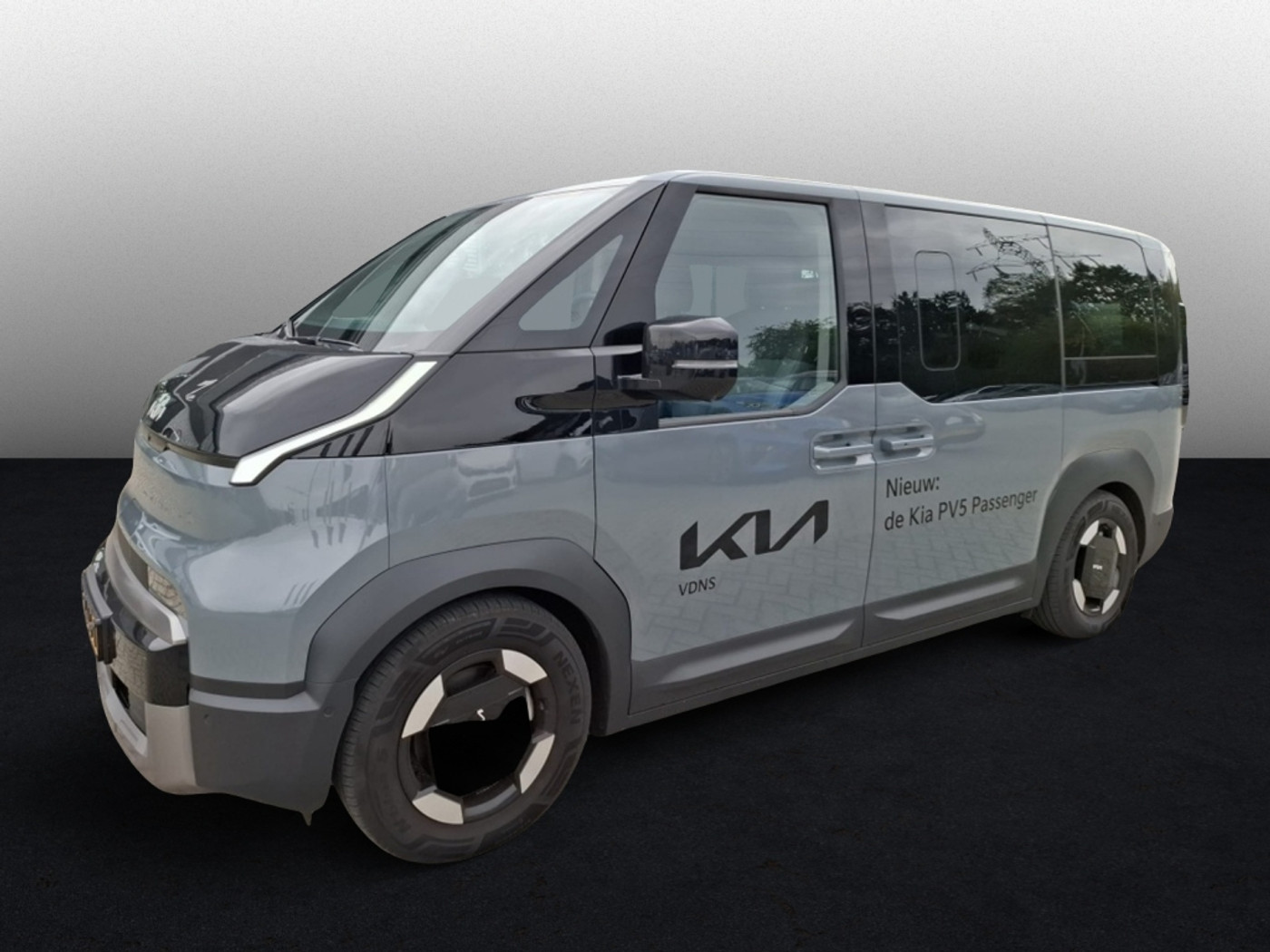 Kia Pv5 Passenger Elite Executive 71.2 kWh 2026 - voorkant