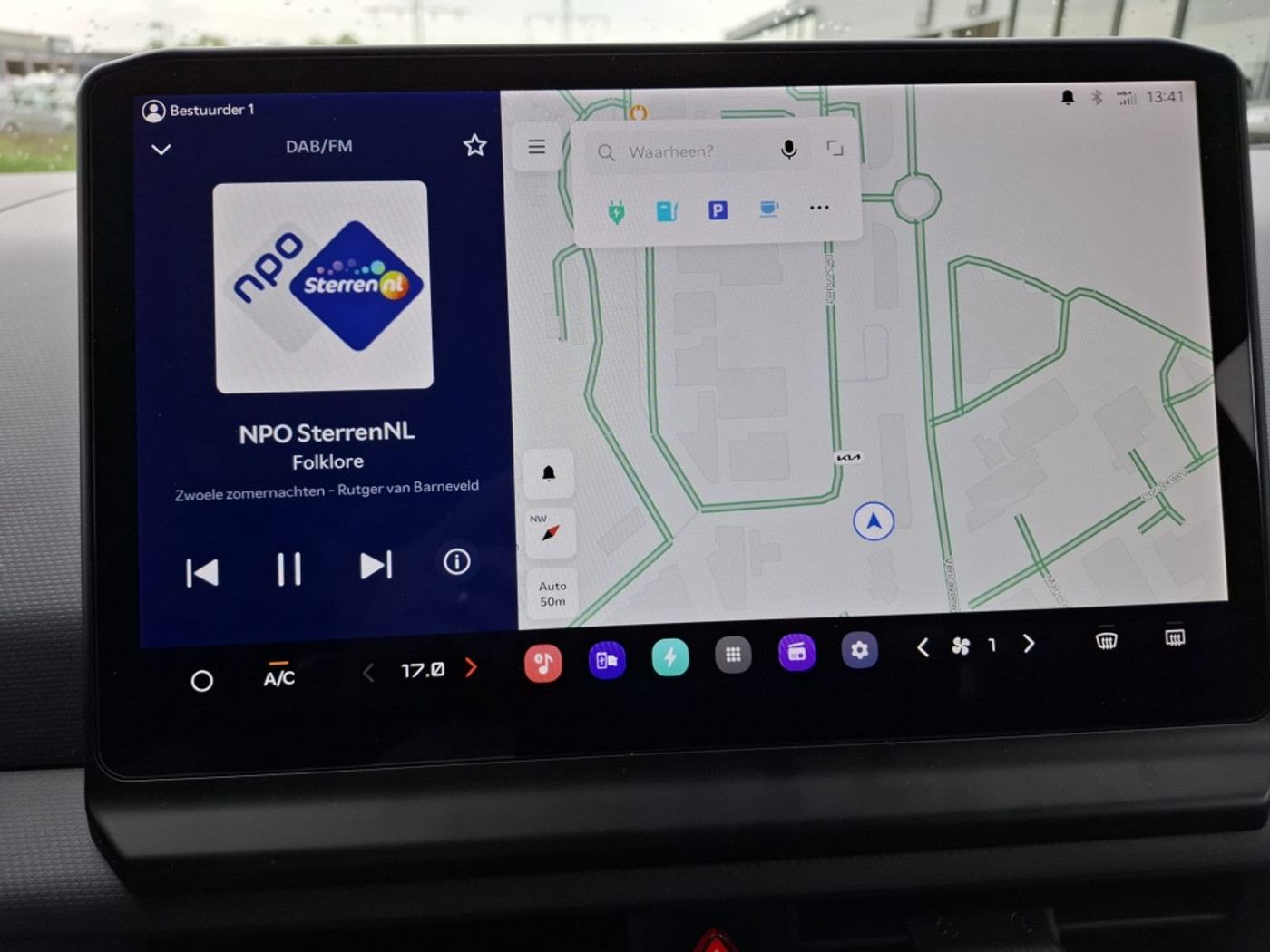 Foto van Kia Pv5 Passenger