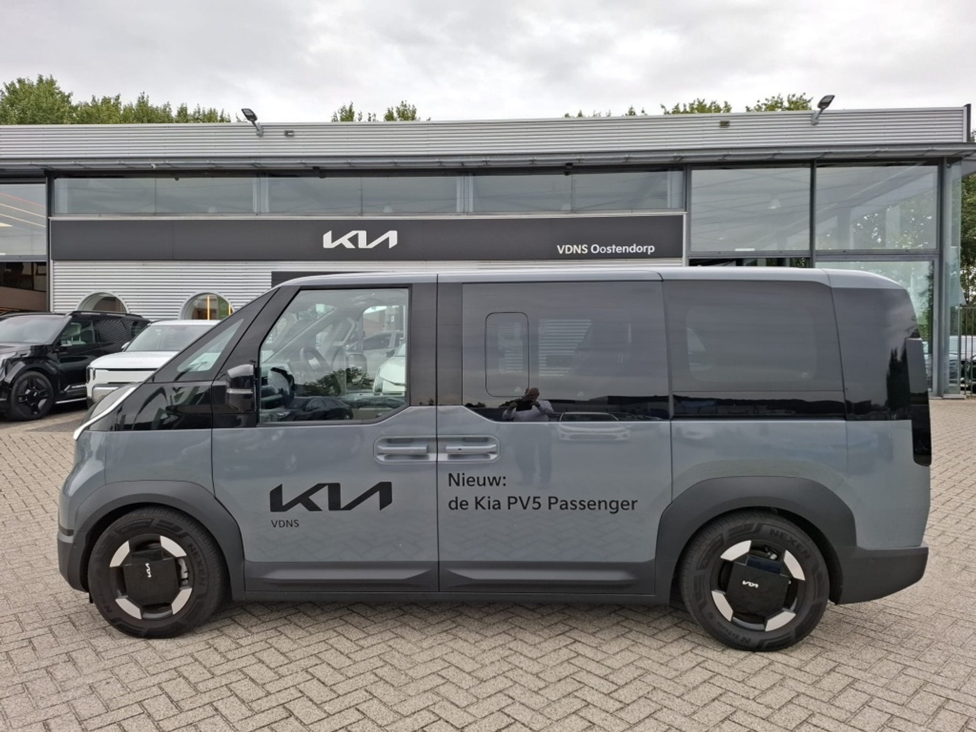 Foto van Kia Pv5 Passenger