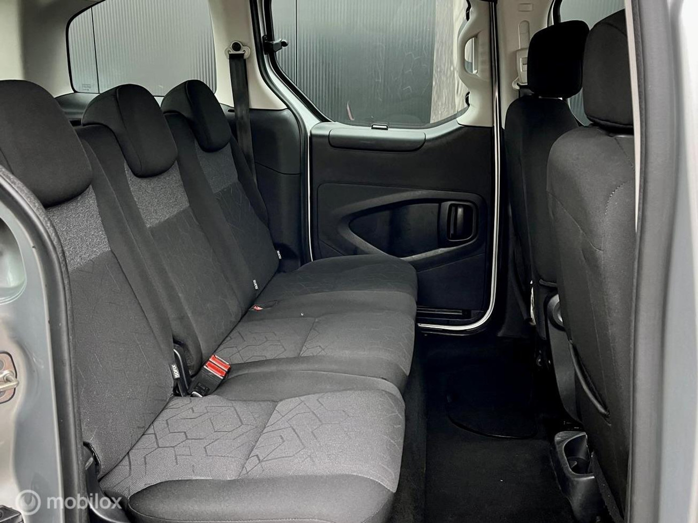 Foto van Peugeot Partner Tepee