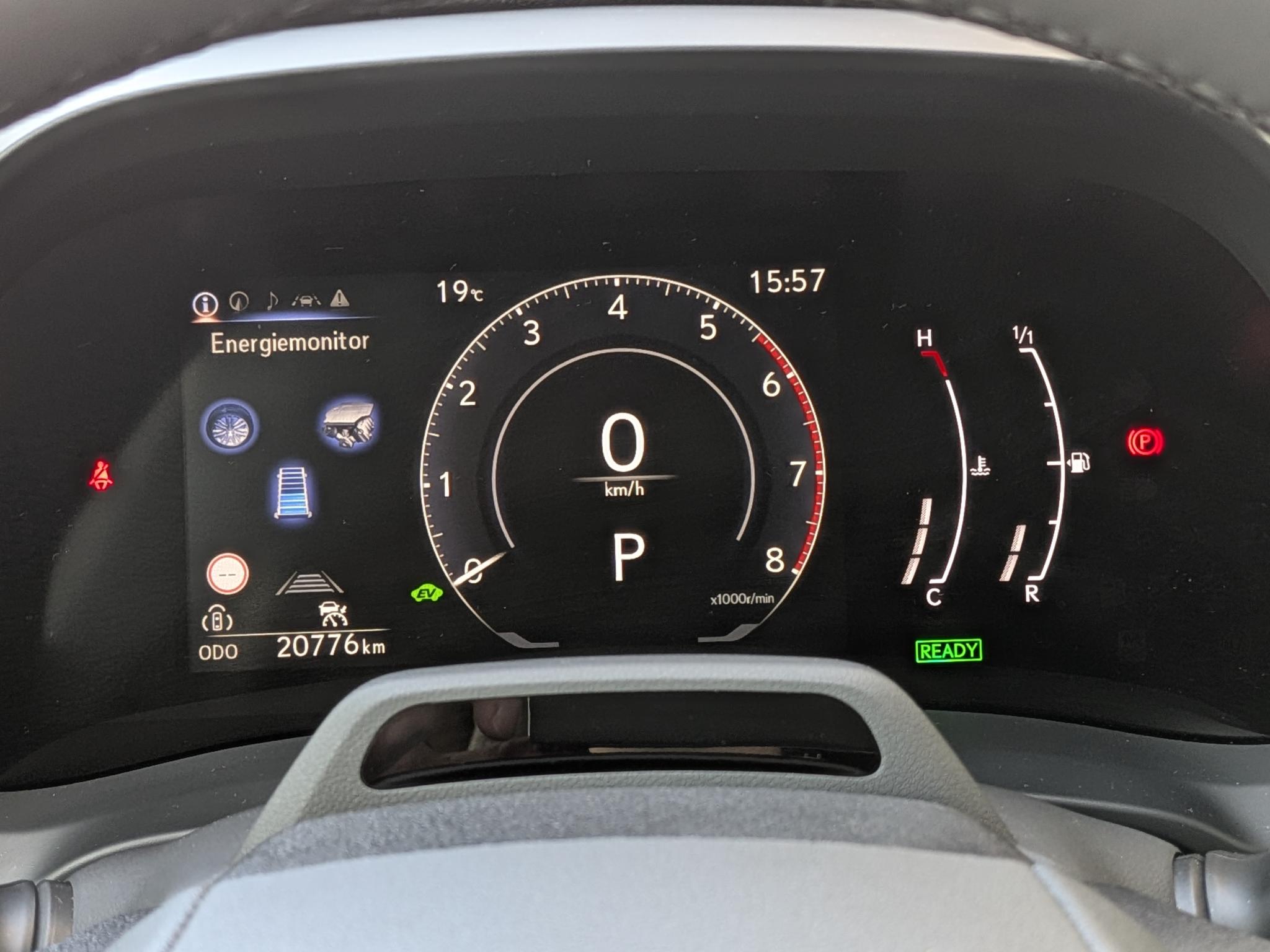 Foto van Lexus LBX