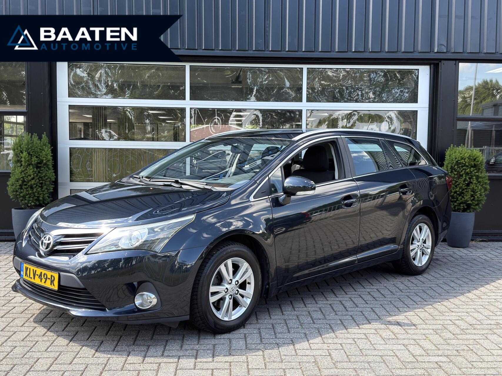 Toyota Avensis Wagon 1.8 VVTi|Facelift|1e eig.|Camera|Navi|BT 2012 - voorkant