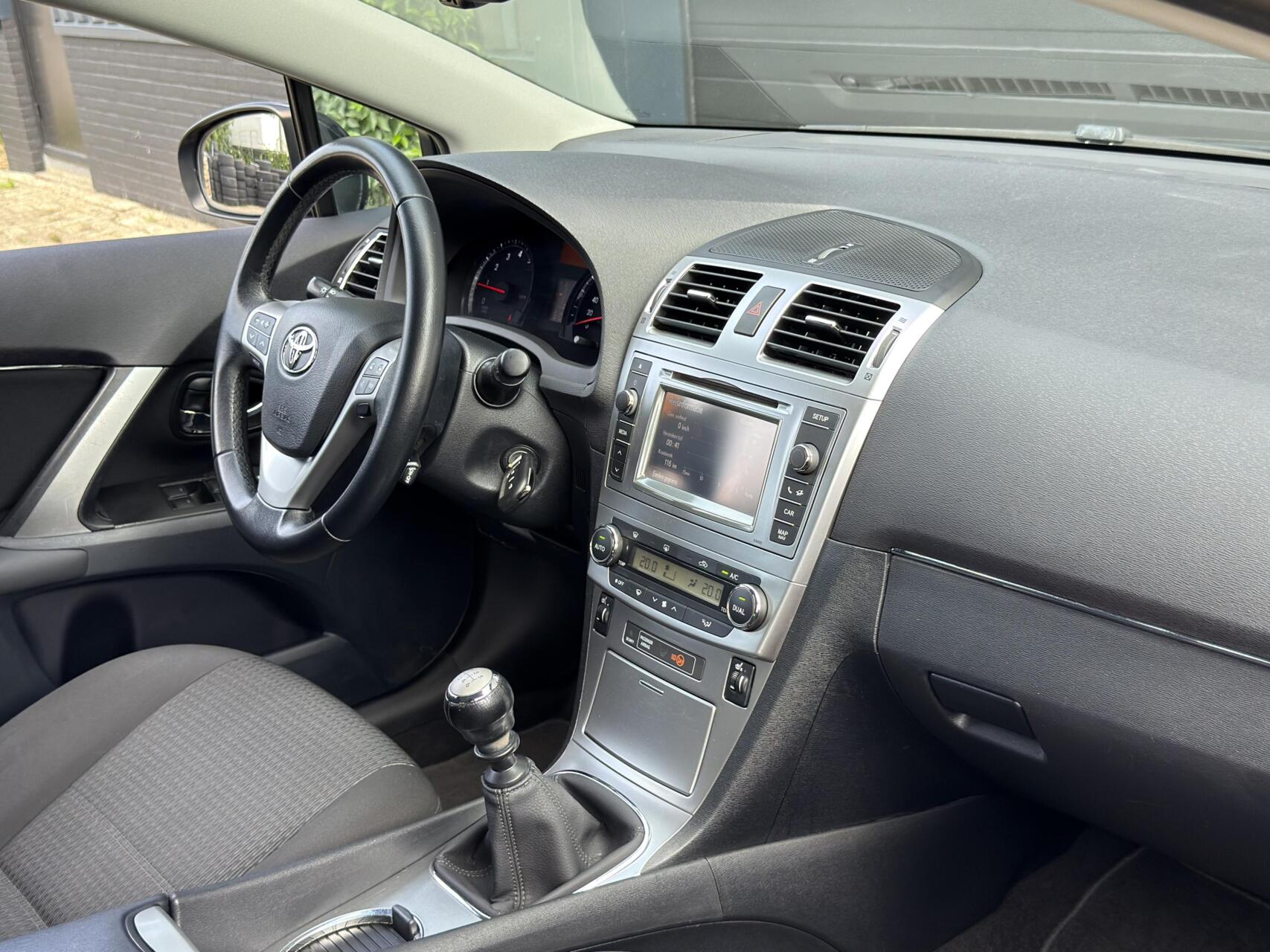Foto van Toyota Avensis Wagon