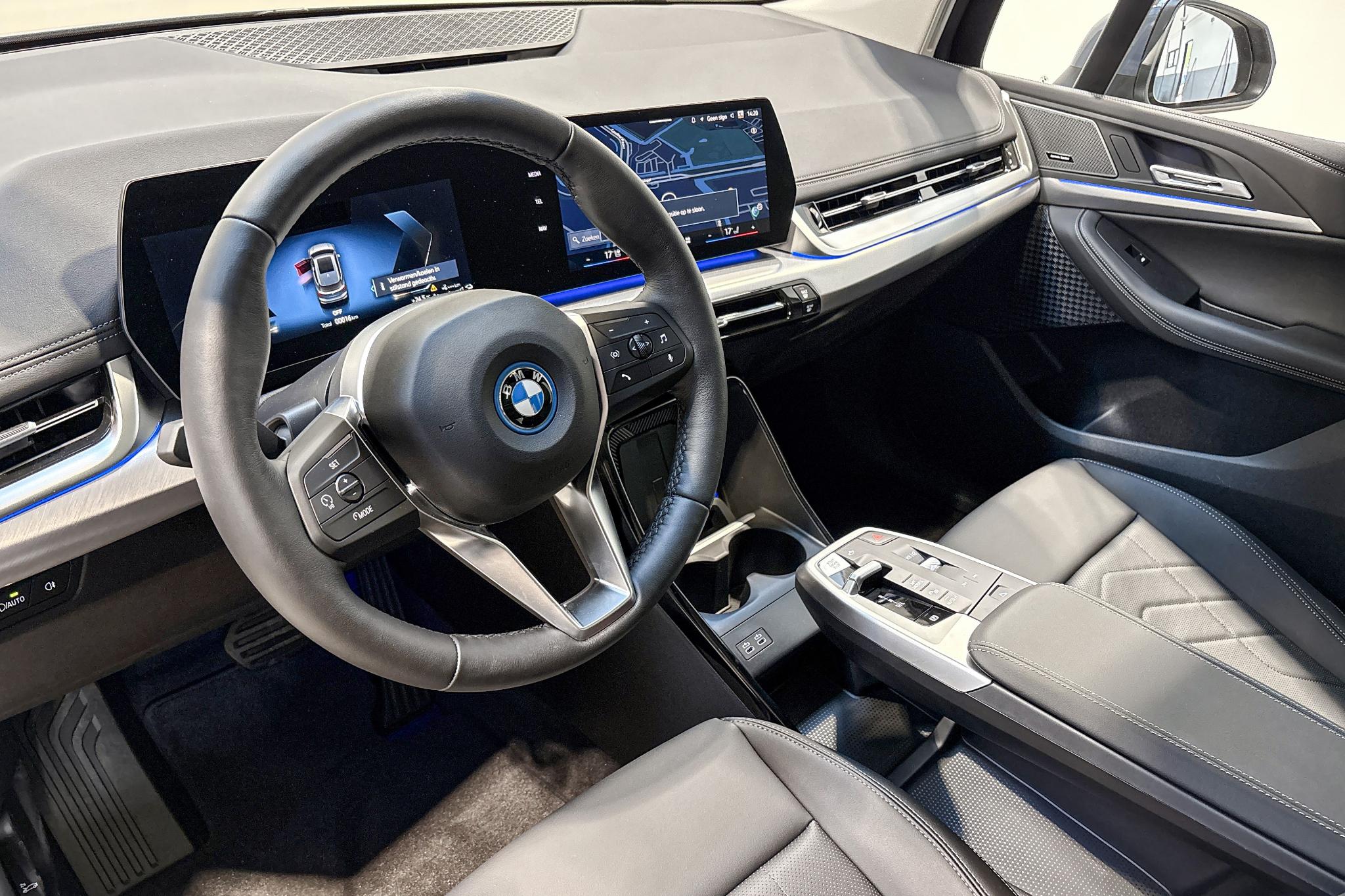 Foto van BMW 225e xDrive Active Tourer