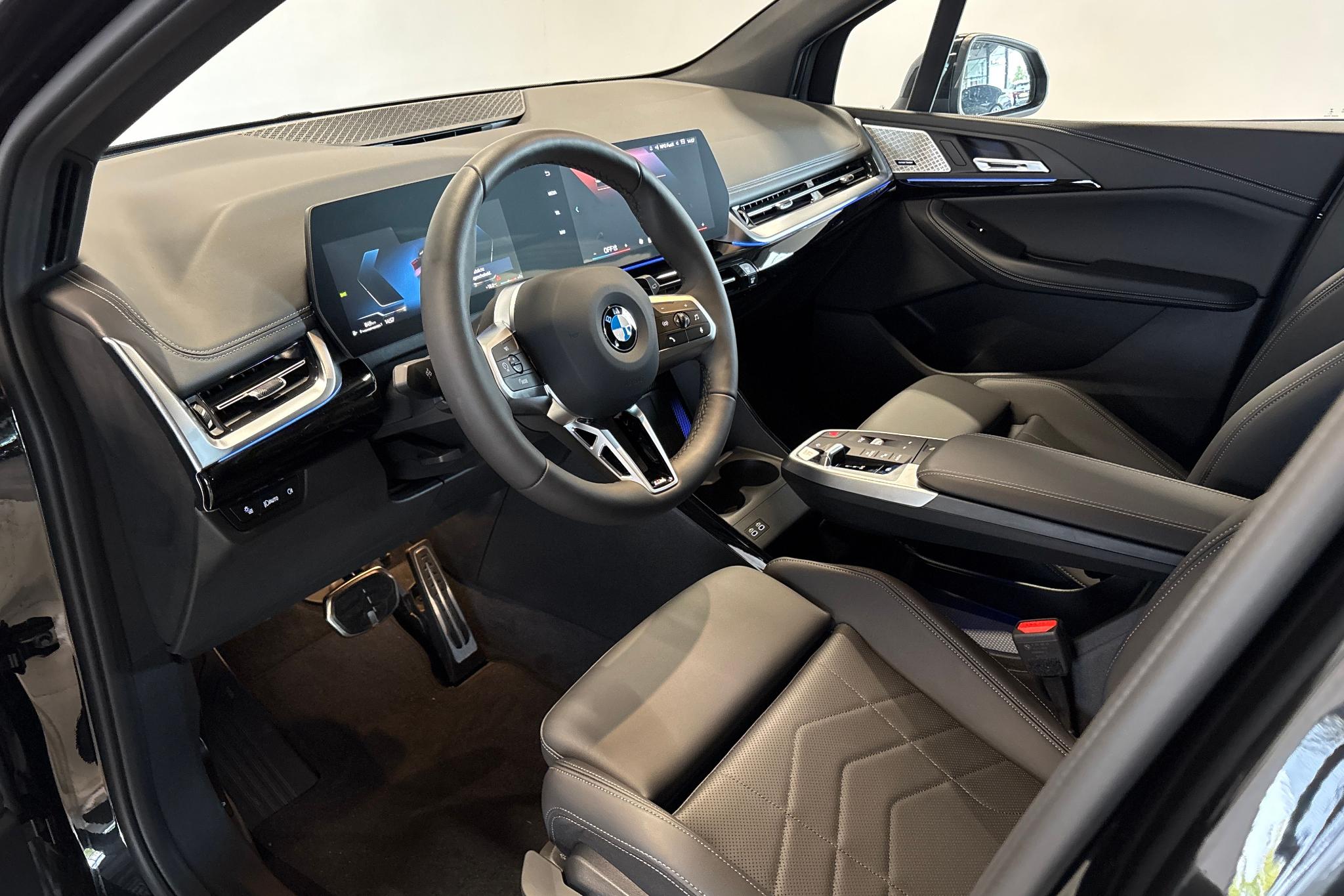 Foto van BMW 220i Active Tourer