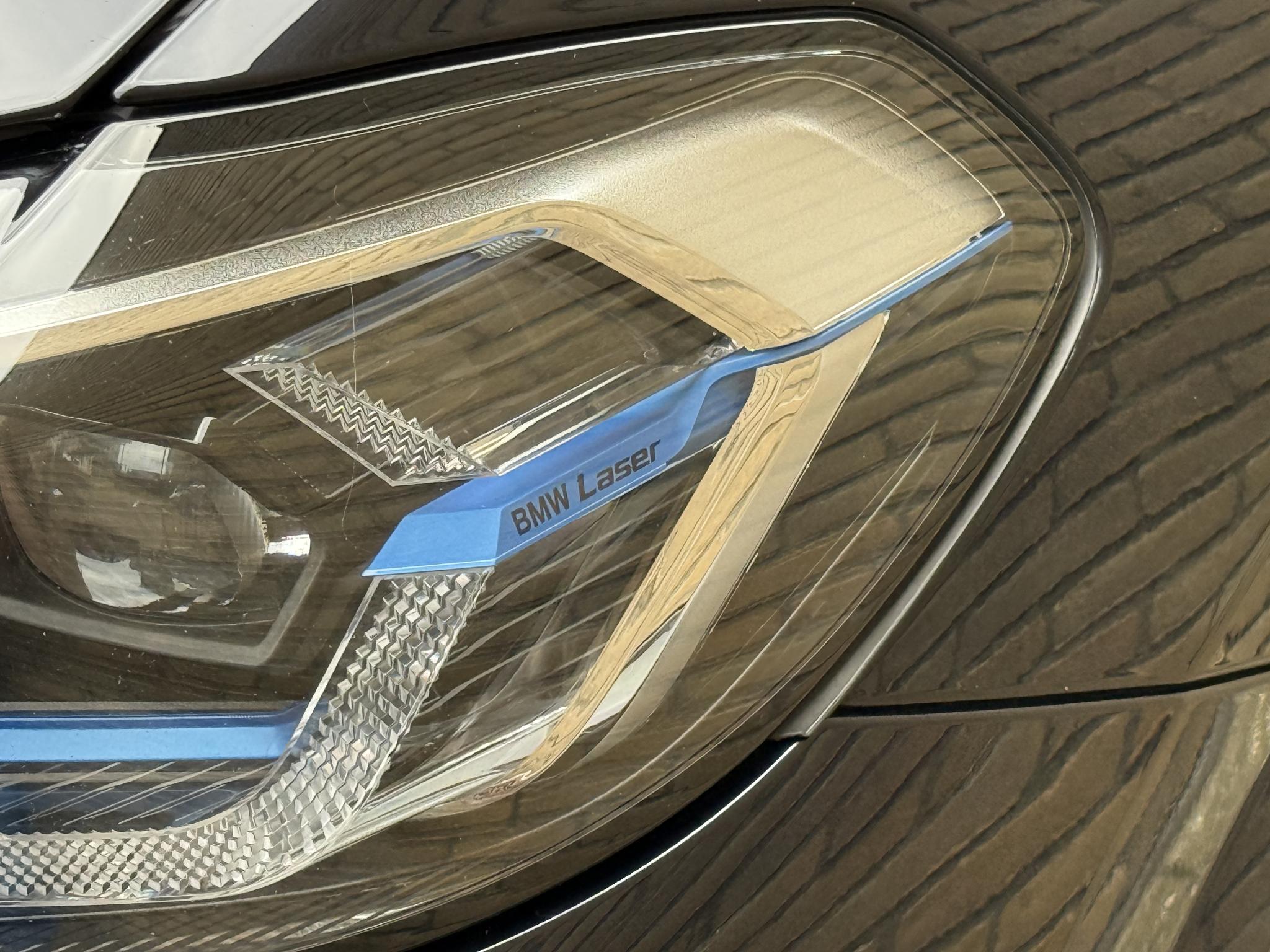Foto van BMW Ix3