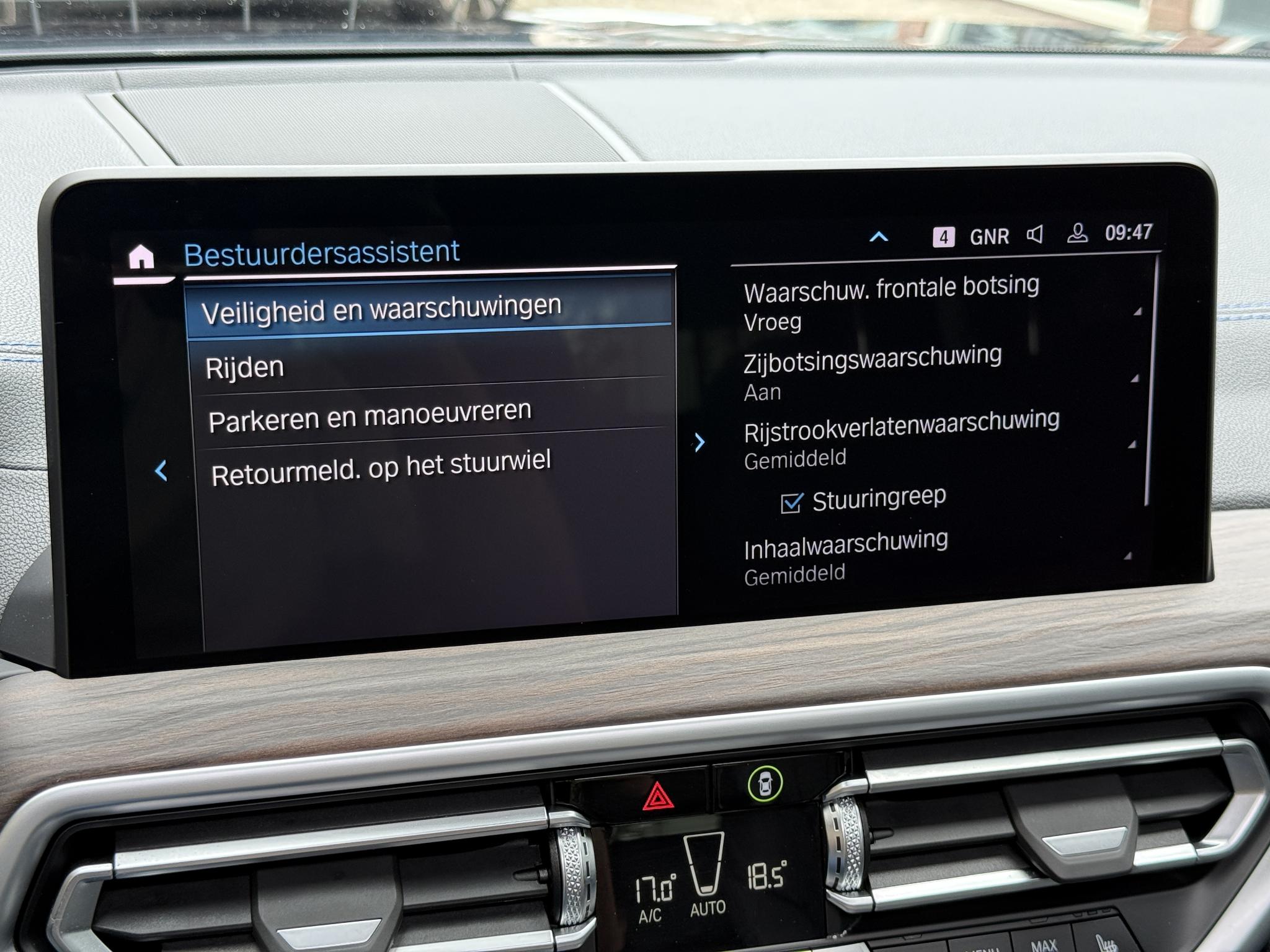 Foto van BMW Ix3