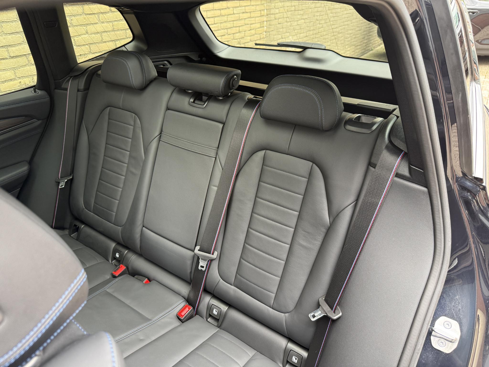 Foto van BMW Ix3