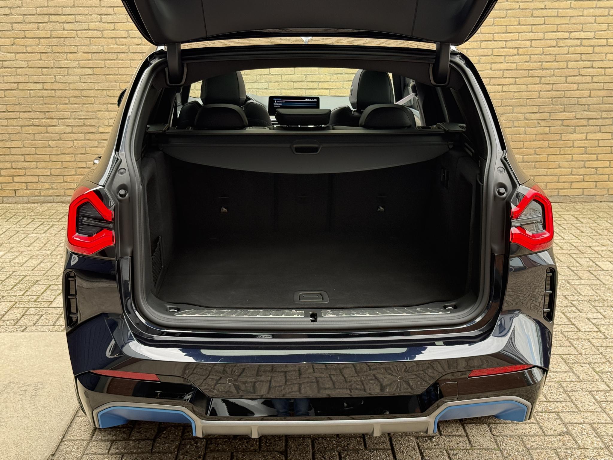 Foto van BMW Ix3