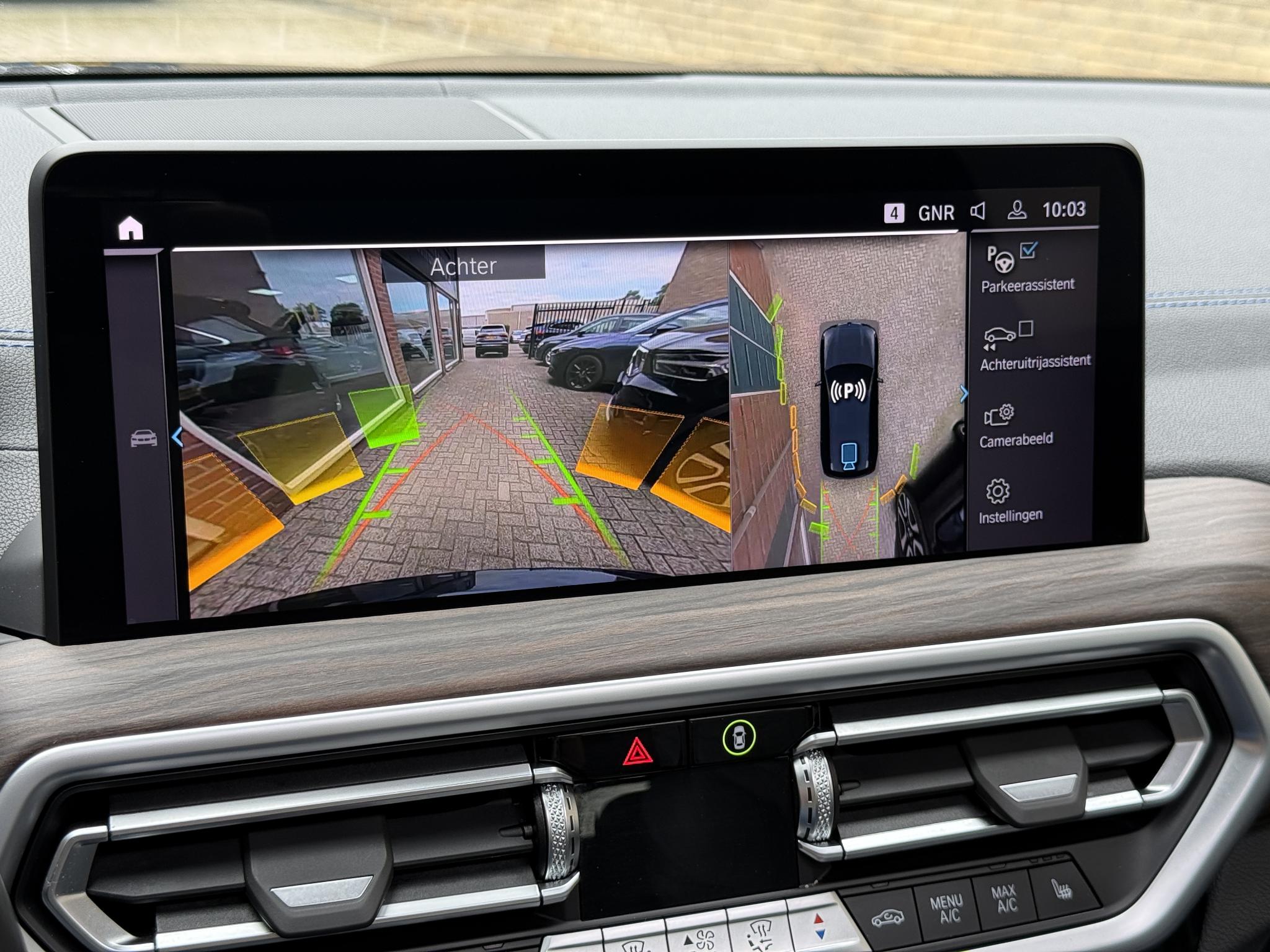 Foto van BMW Ix3