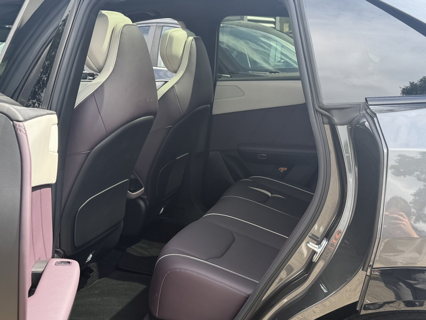 Foto van Mazda Cx-6e