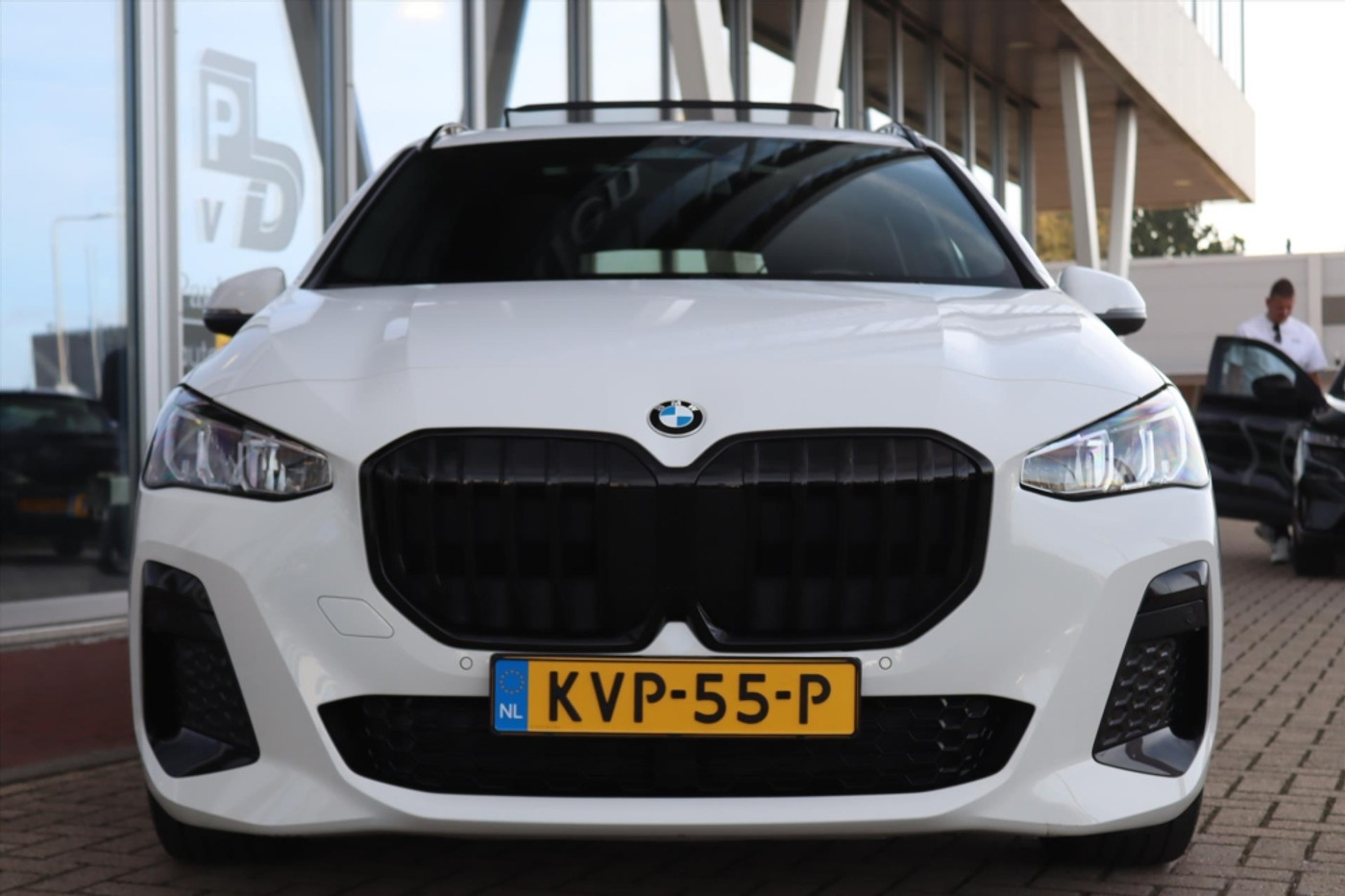 Foto van BMW 2-serie Active Tourer (u06)