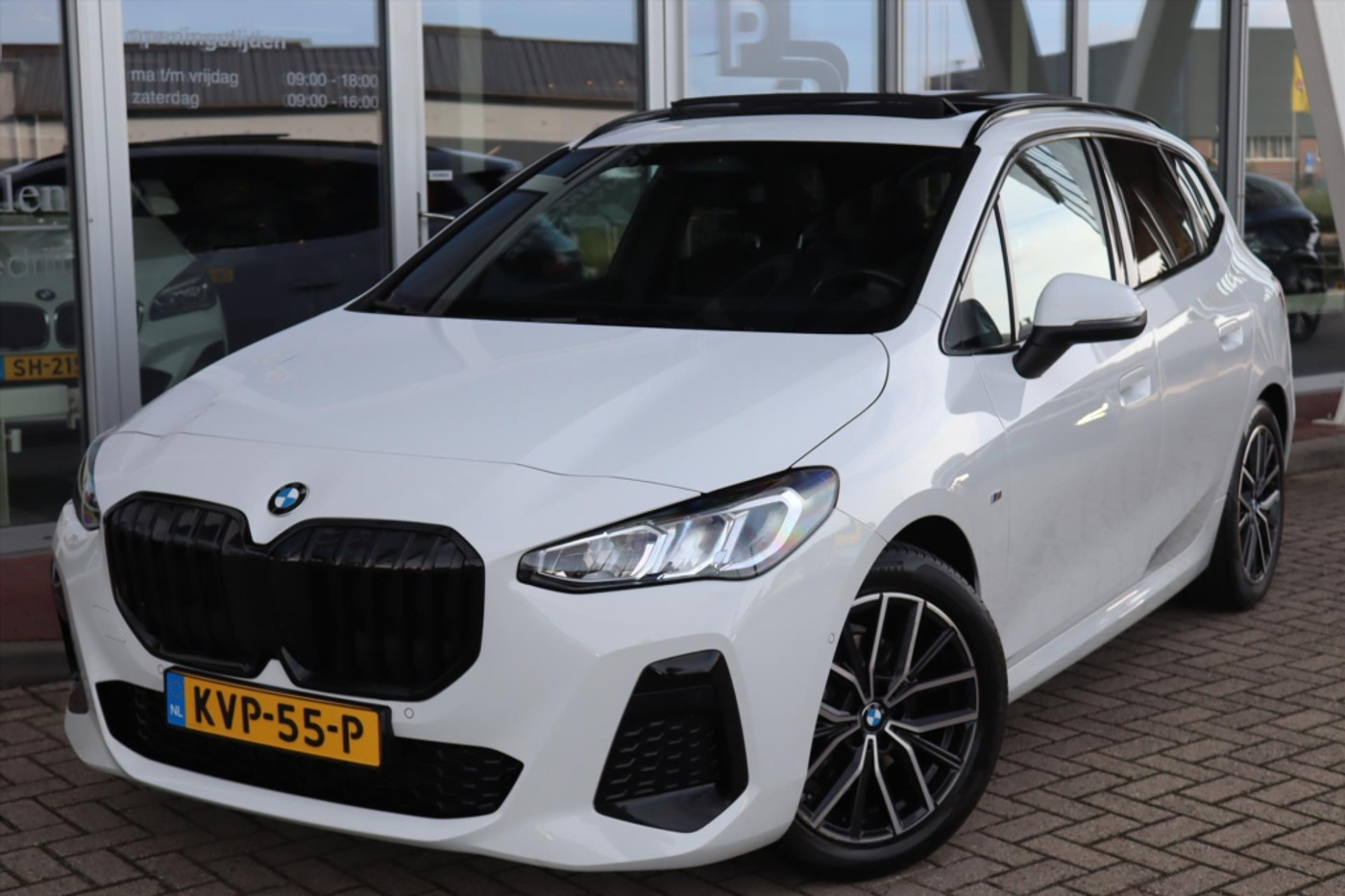 Foto van BMW 2-serie Active Tourer (u06)