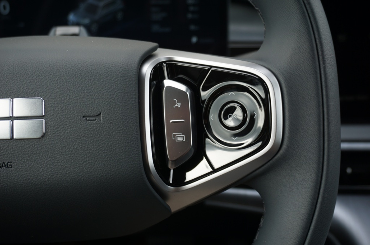 Foto van Geely E5