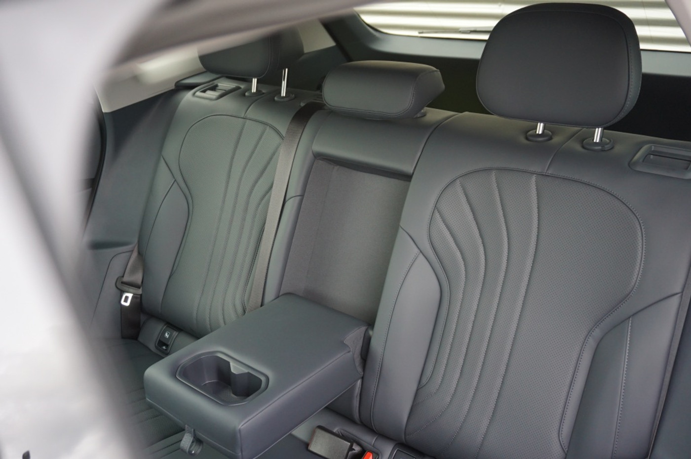 Foto van Geely E5