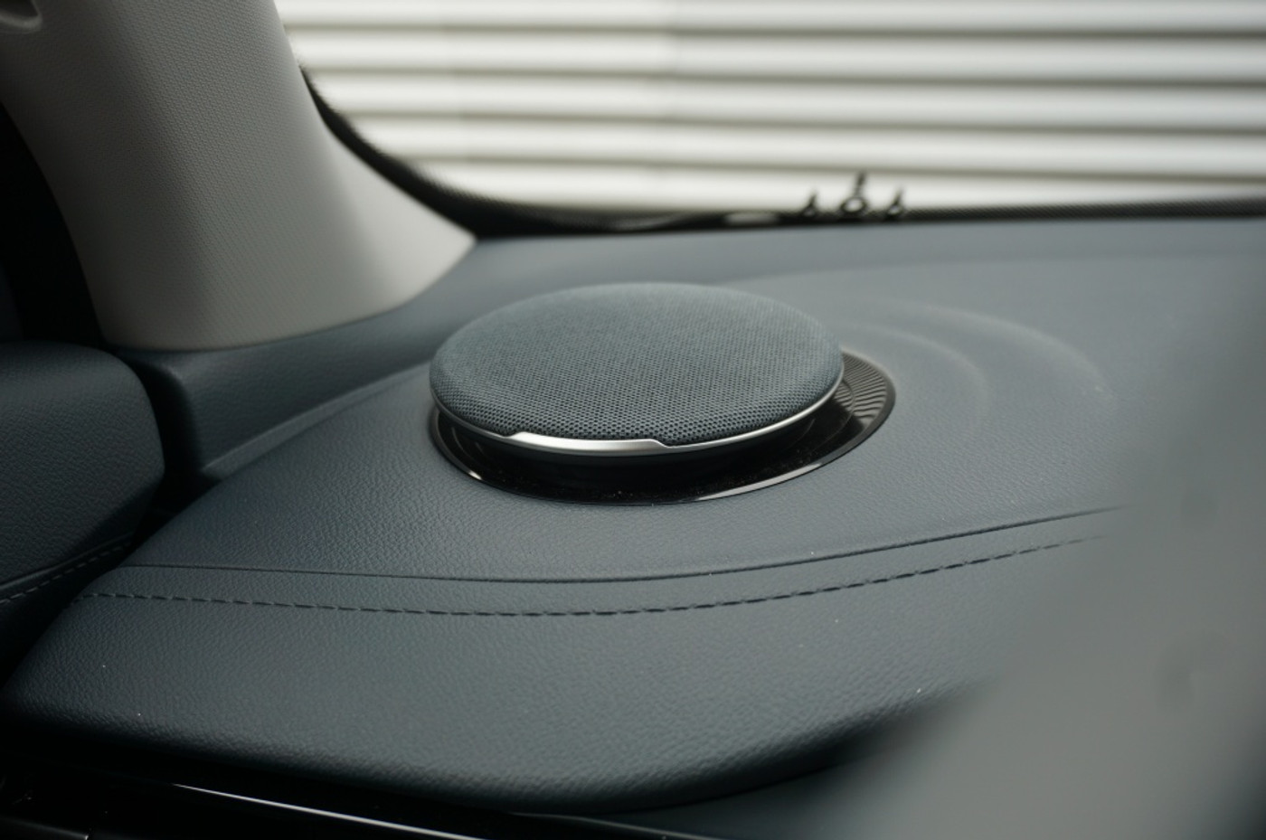 Foto van Geely E5