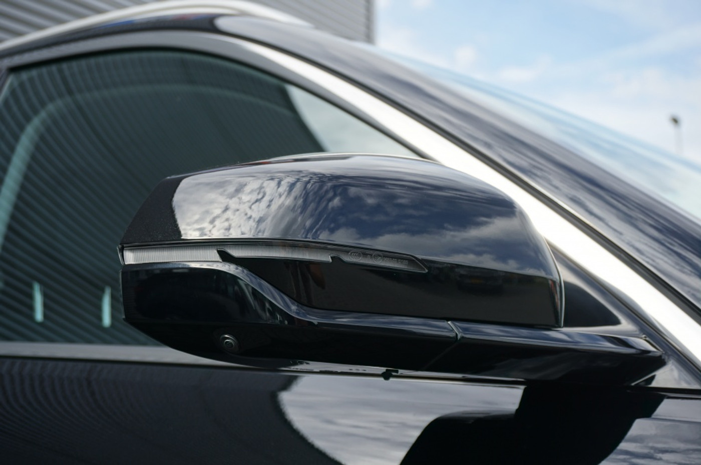 Foto van Geely E5