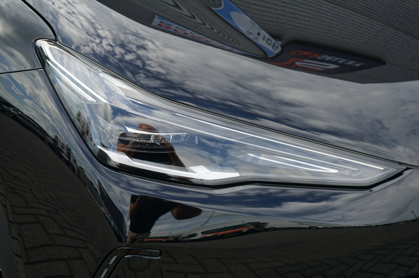 Foto van Geely E5