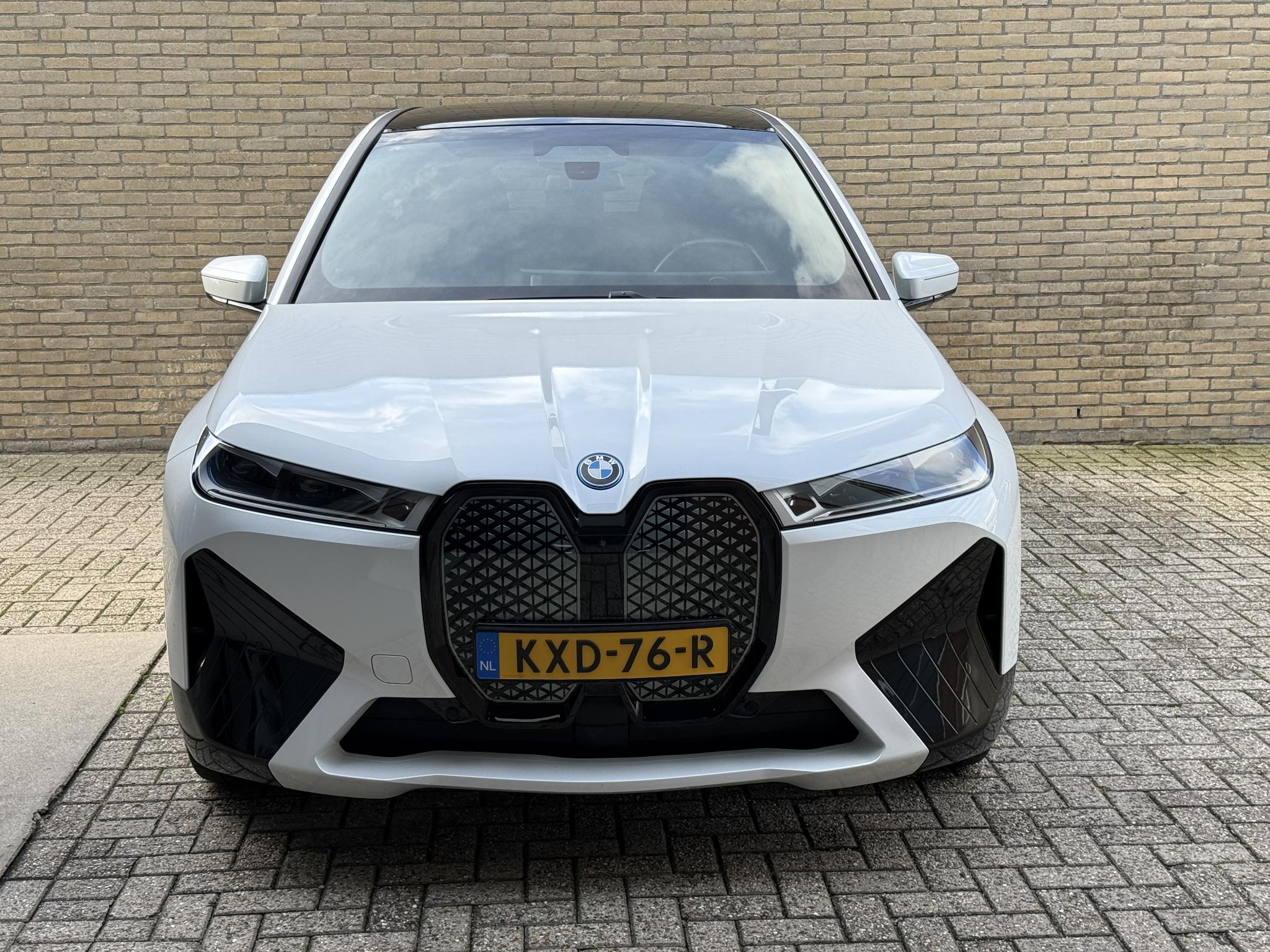 Foto van BMW Ix
