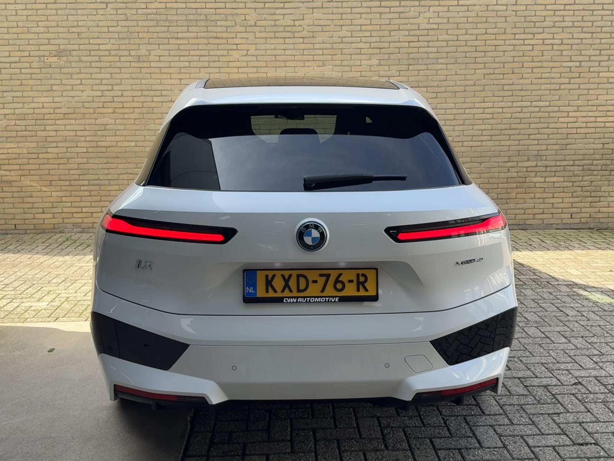 Foto van BMW Ix
