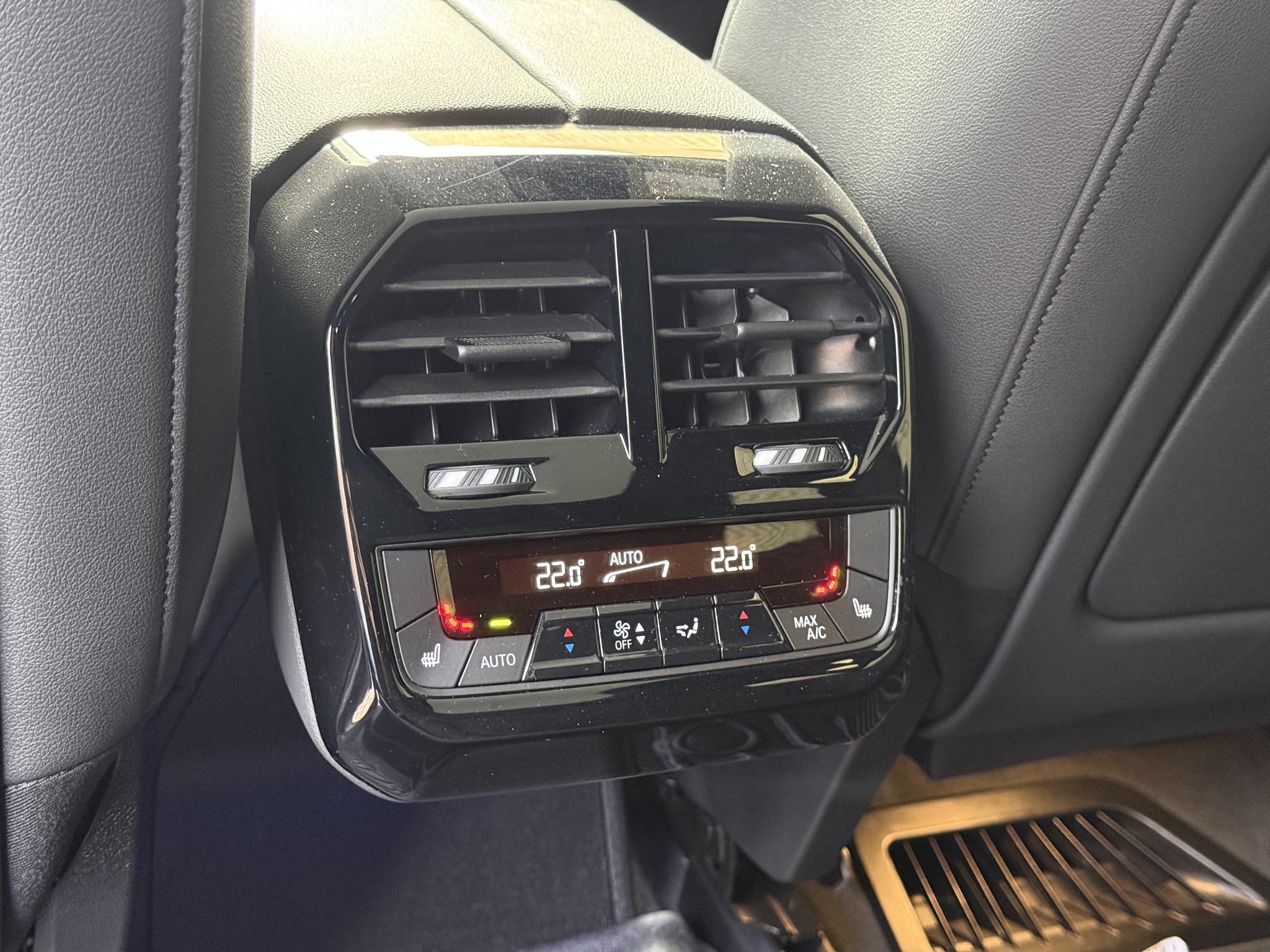 Foto van BMW Ix