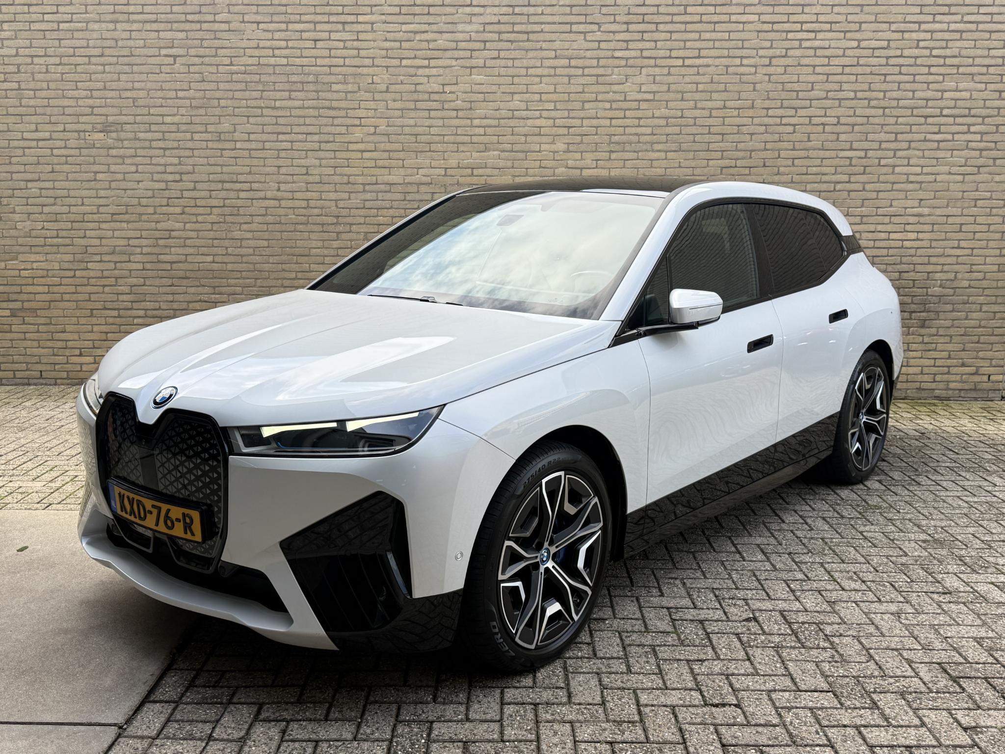 Foto van BMW Ix