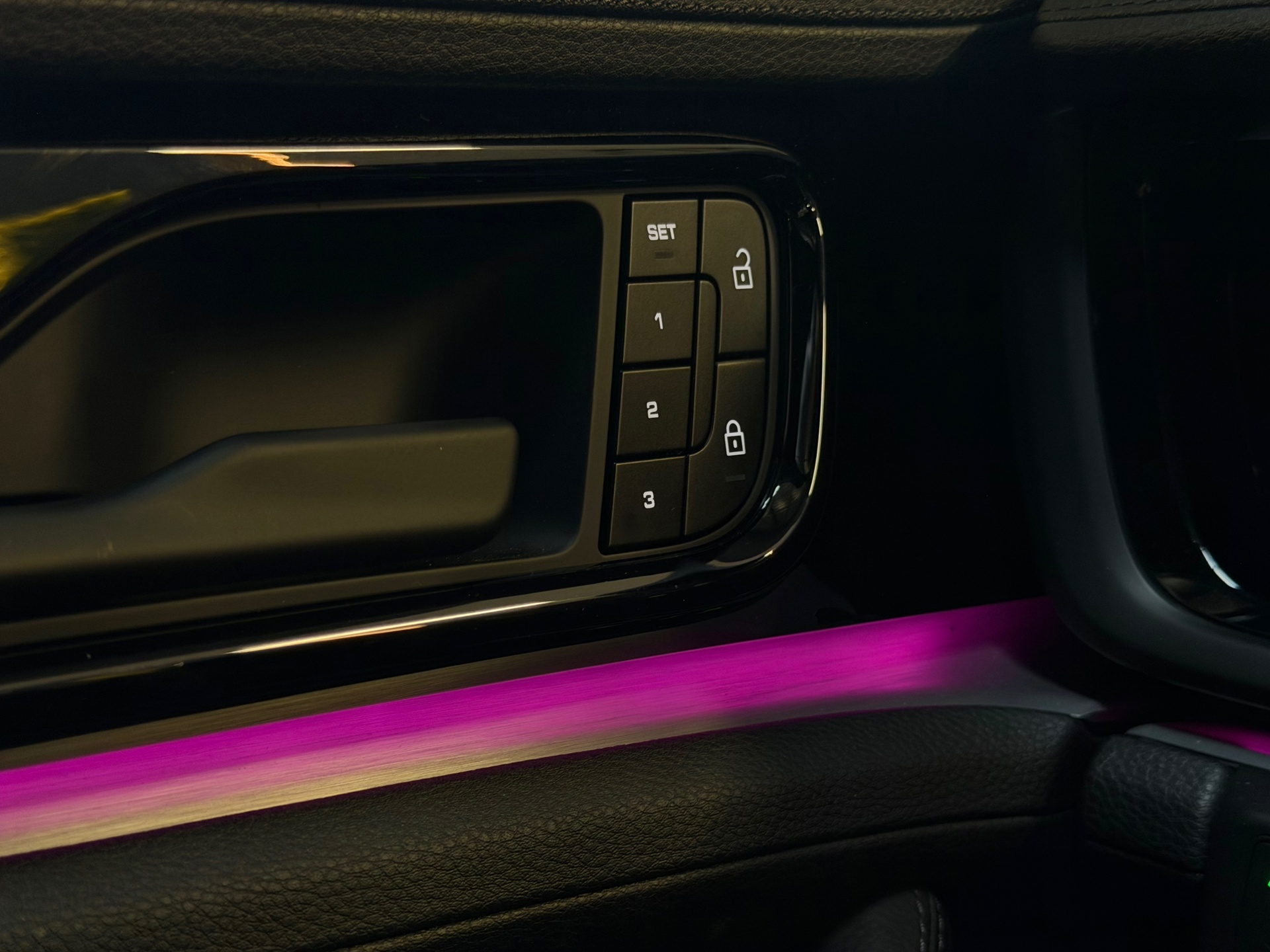 Foto van Porsche Panamera 4 E-hybrid