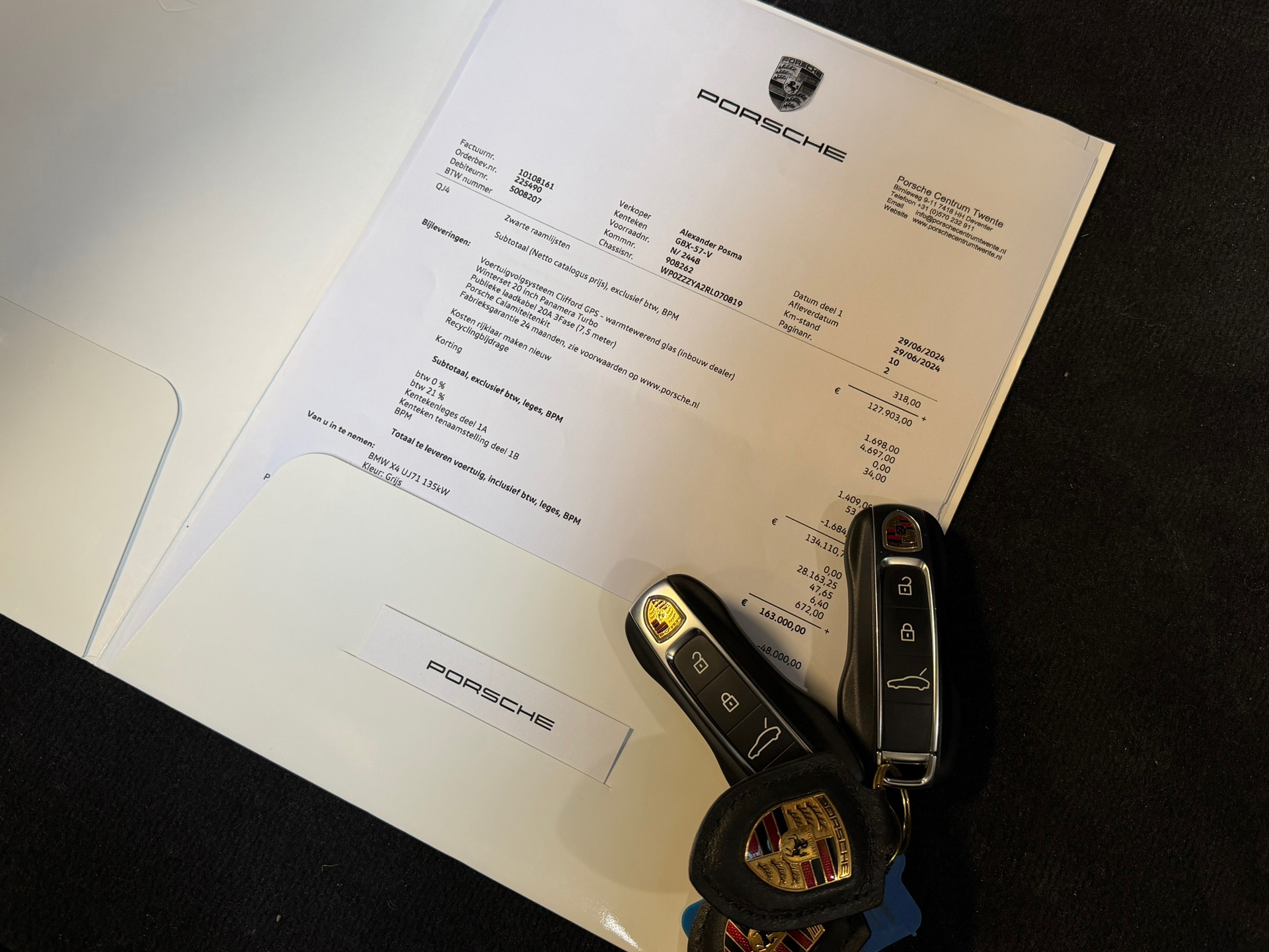 Foto van Porsche Panamera 4 E-hybrid