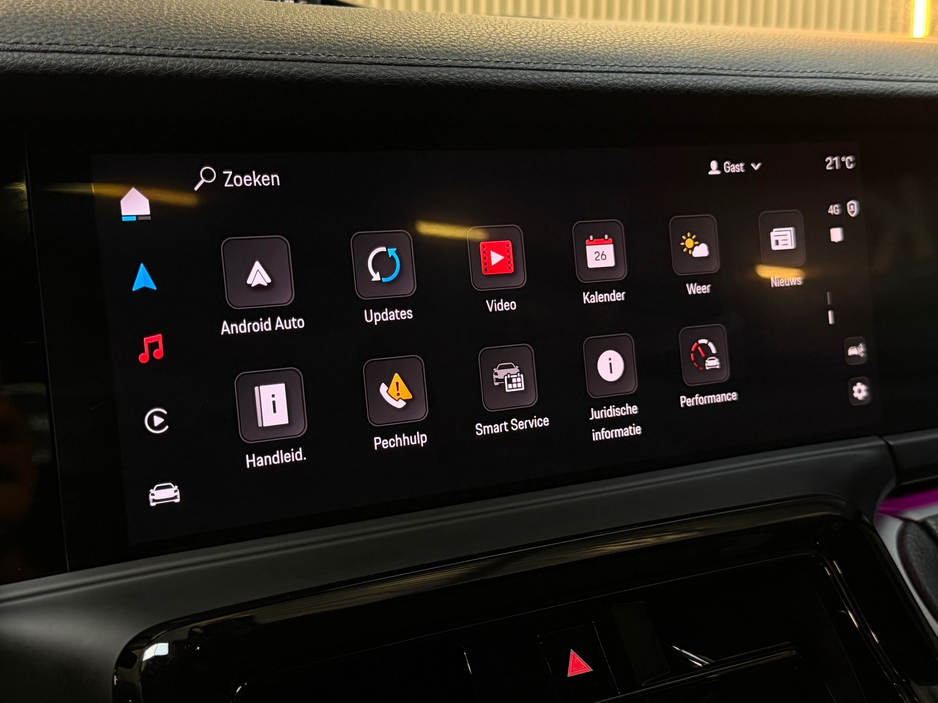 Foto van Porsche Panamera 4 E-hybrid