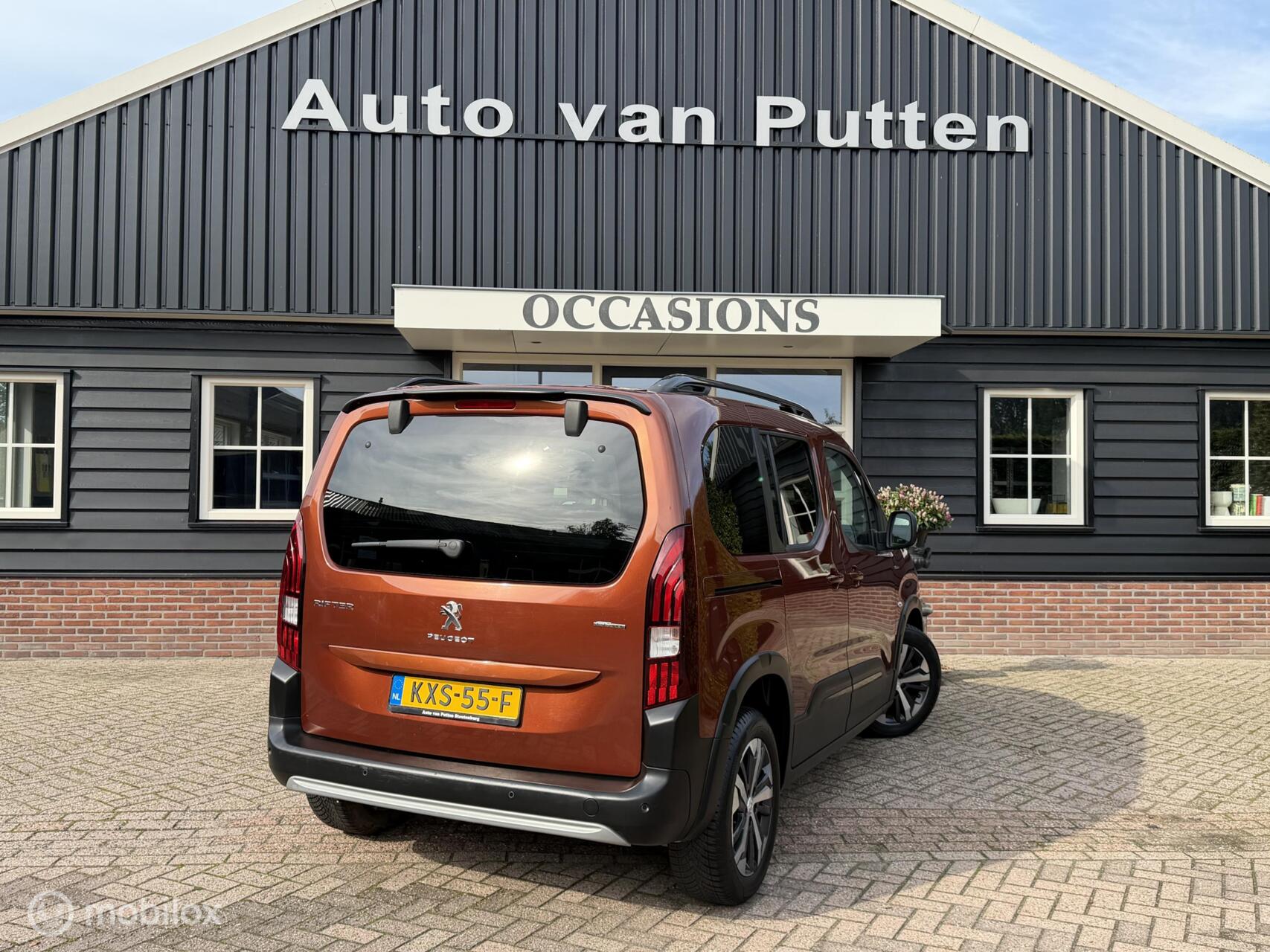 Foto van Peugeot Rifter