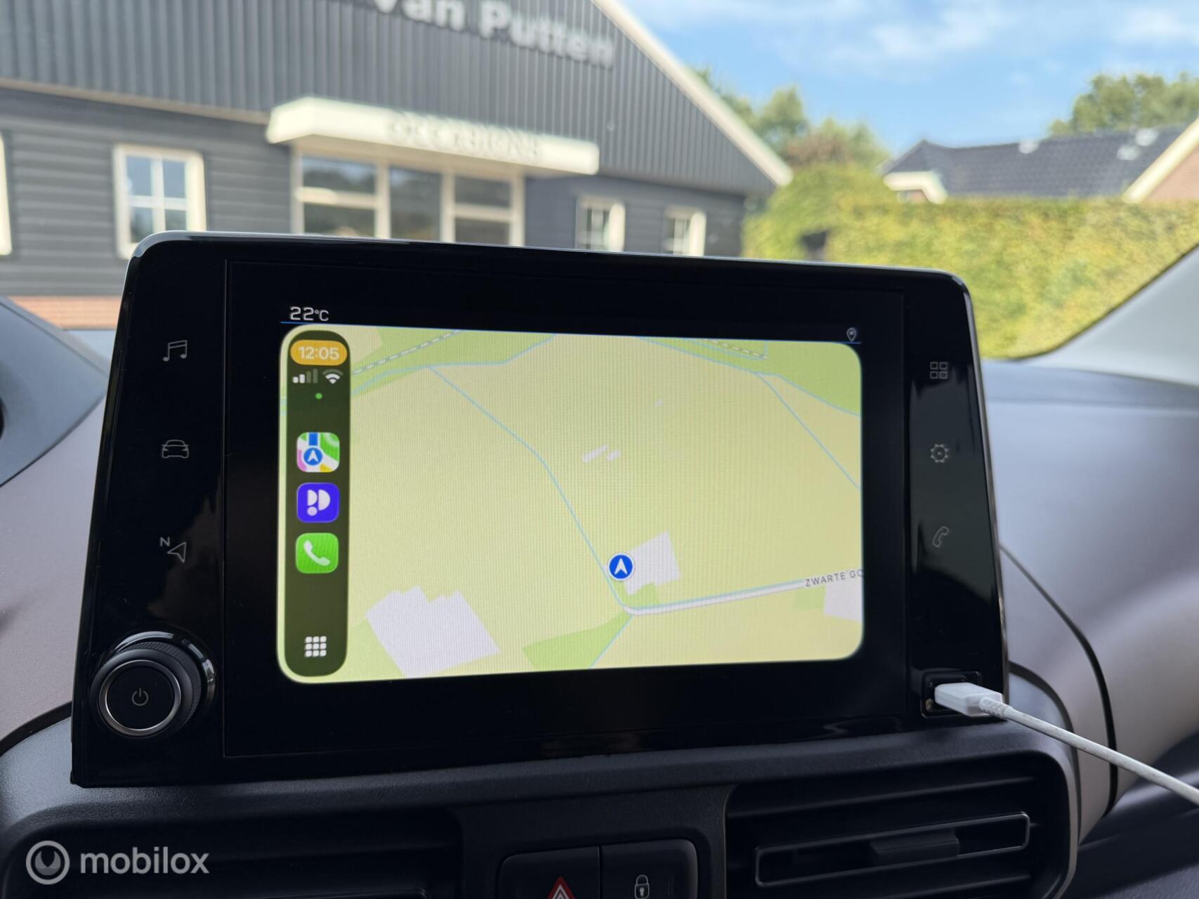 Foto van Peugeot Rifter