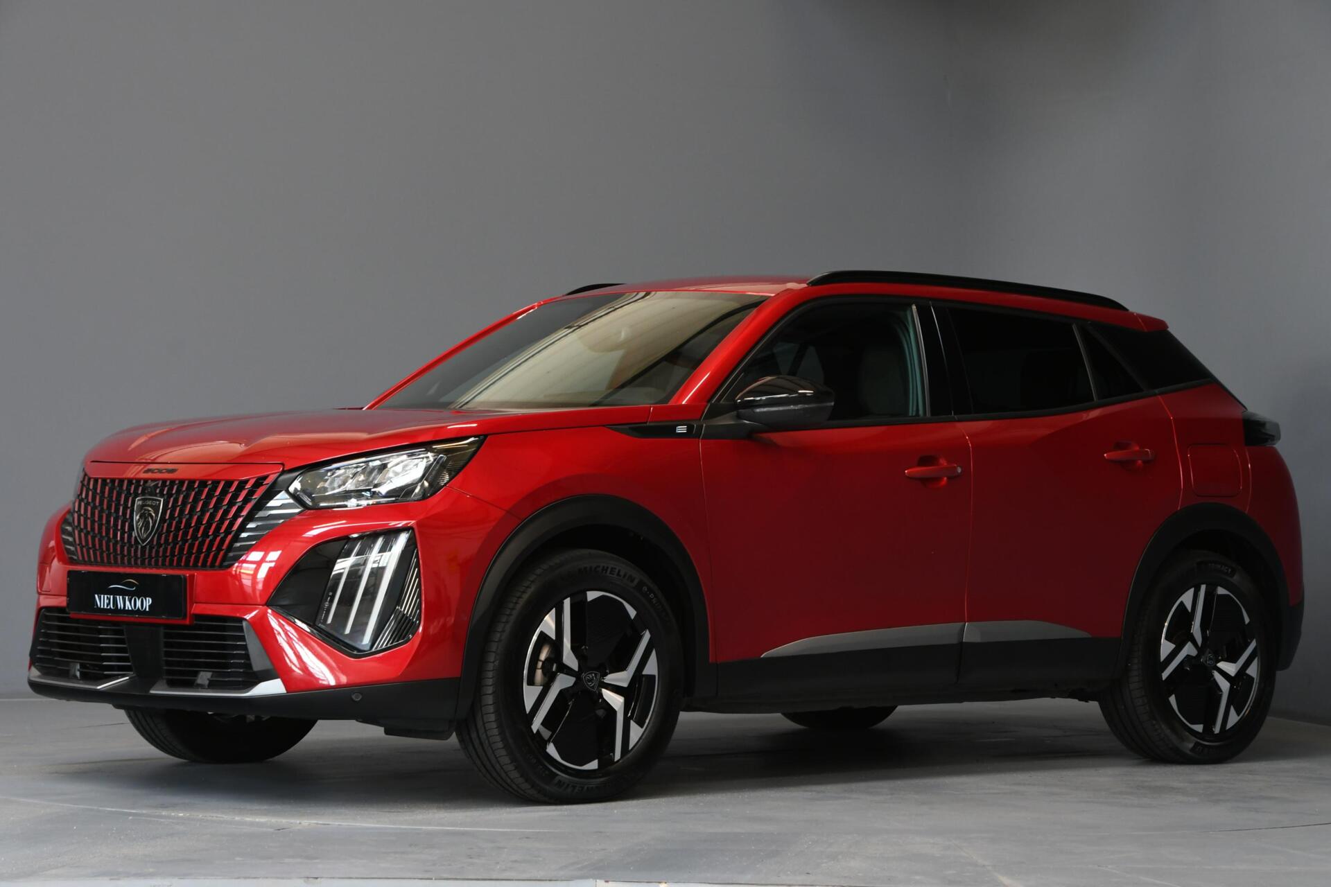 Foto van Peugeot E-2008