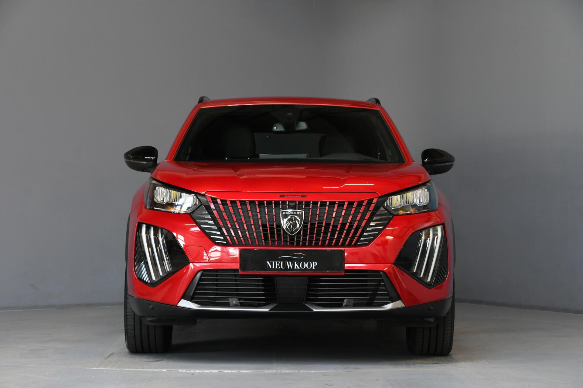 Foto van Peugeot E-2008