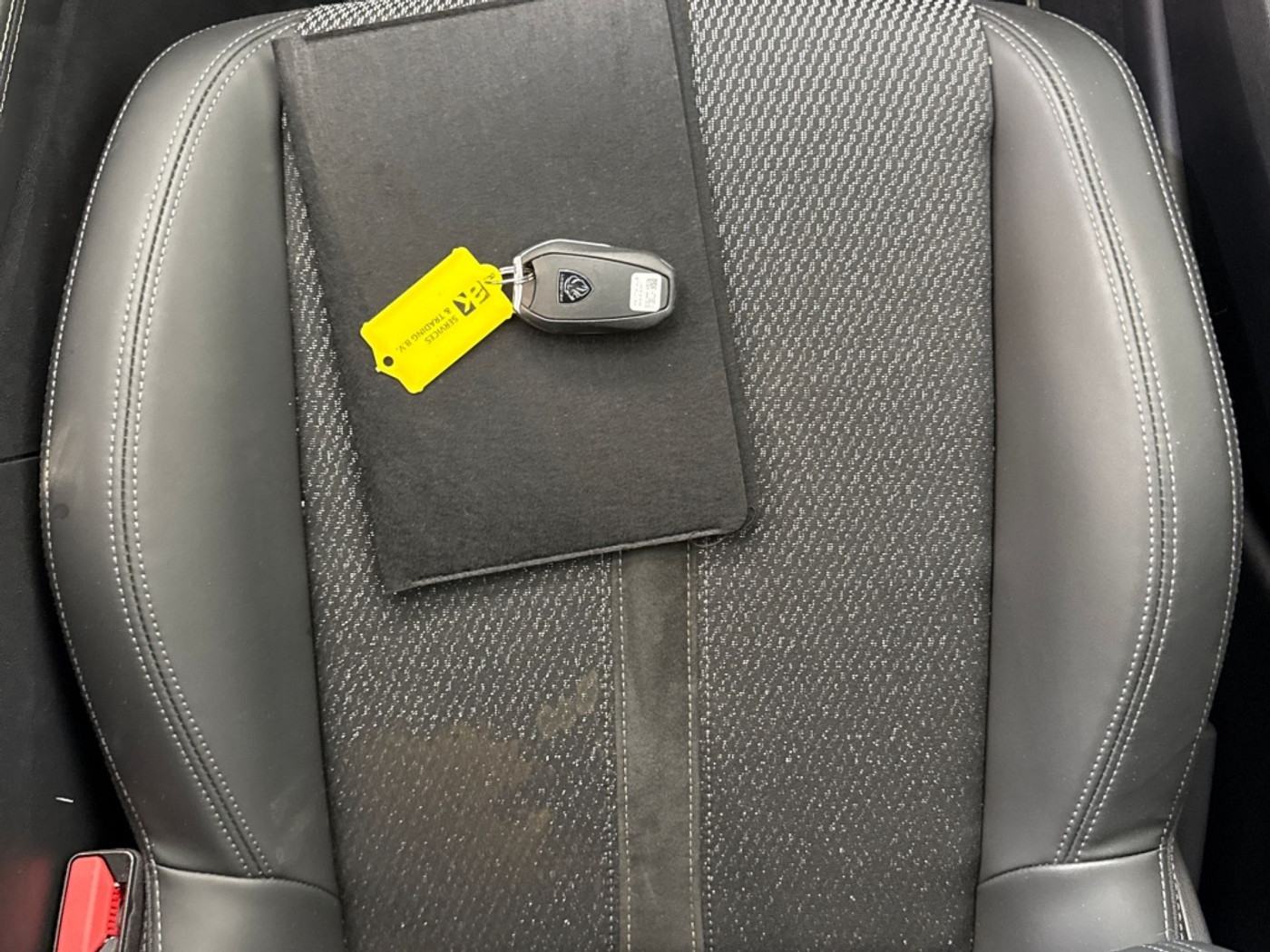 Foto van Peugeot 408