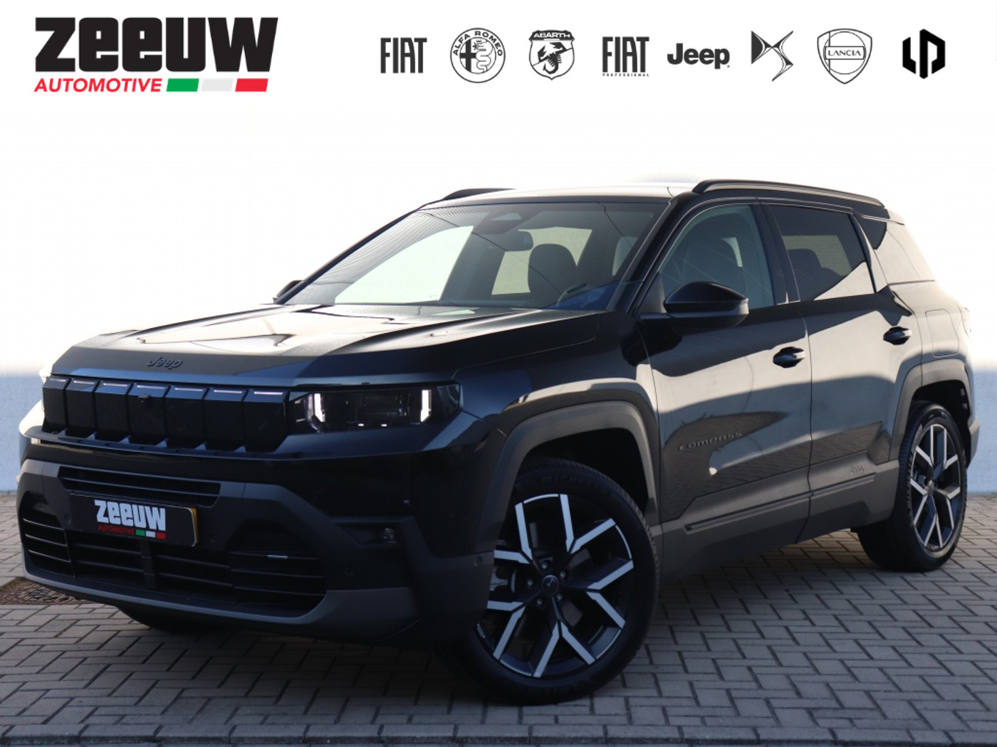 Jeep Compass 1.6 e-Hybrid 225 PK PHEV Summit | 360cam | Carplay | 20" 2026 - voorkant