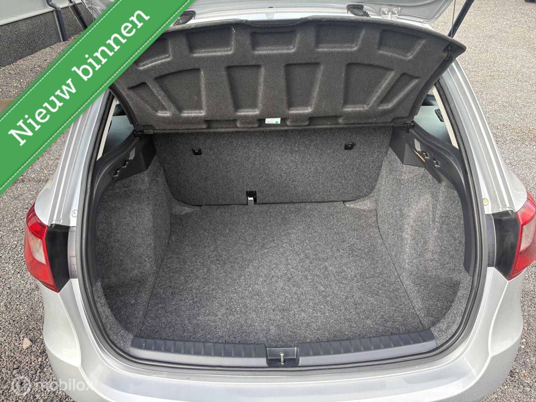 Foto van Seat Ibiza ST