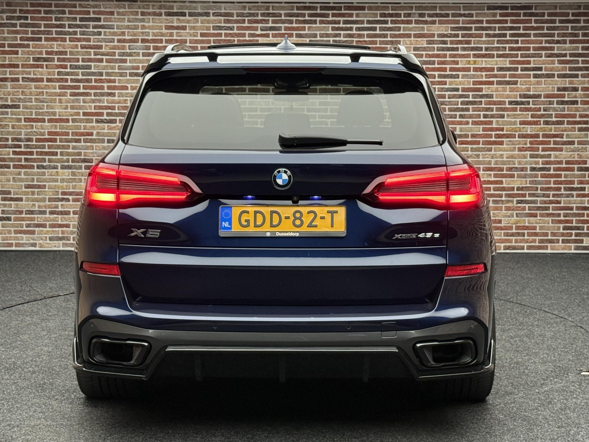 Foto van BMW X5 Xdrive45e